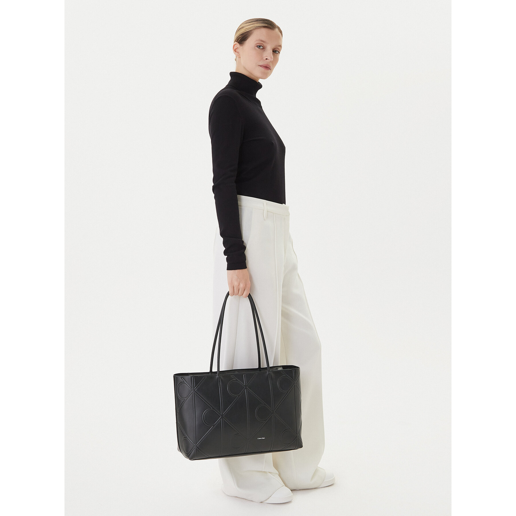 Táska Calvin Klein LV04F3196G Fekete