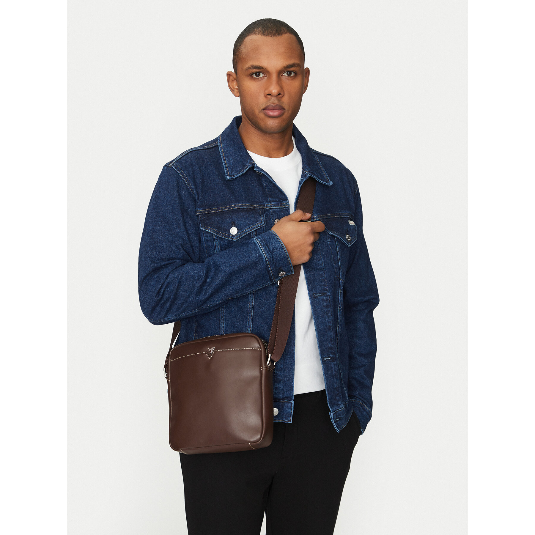 Мъжка чантичка Guess HMFITC P5159 Кафяв