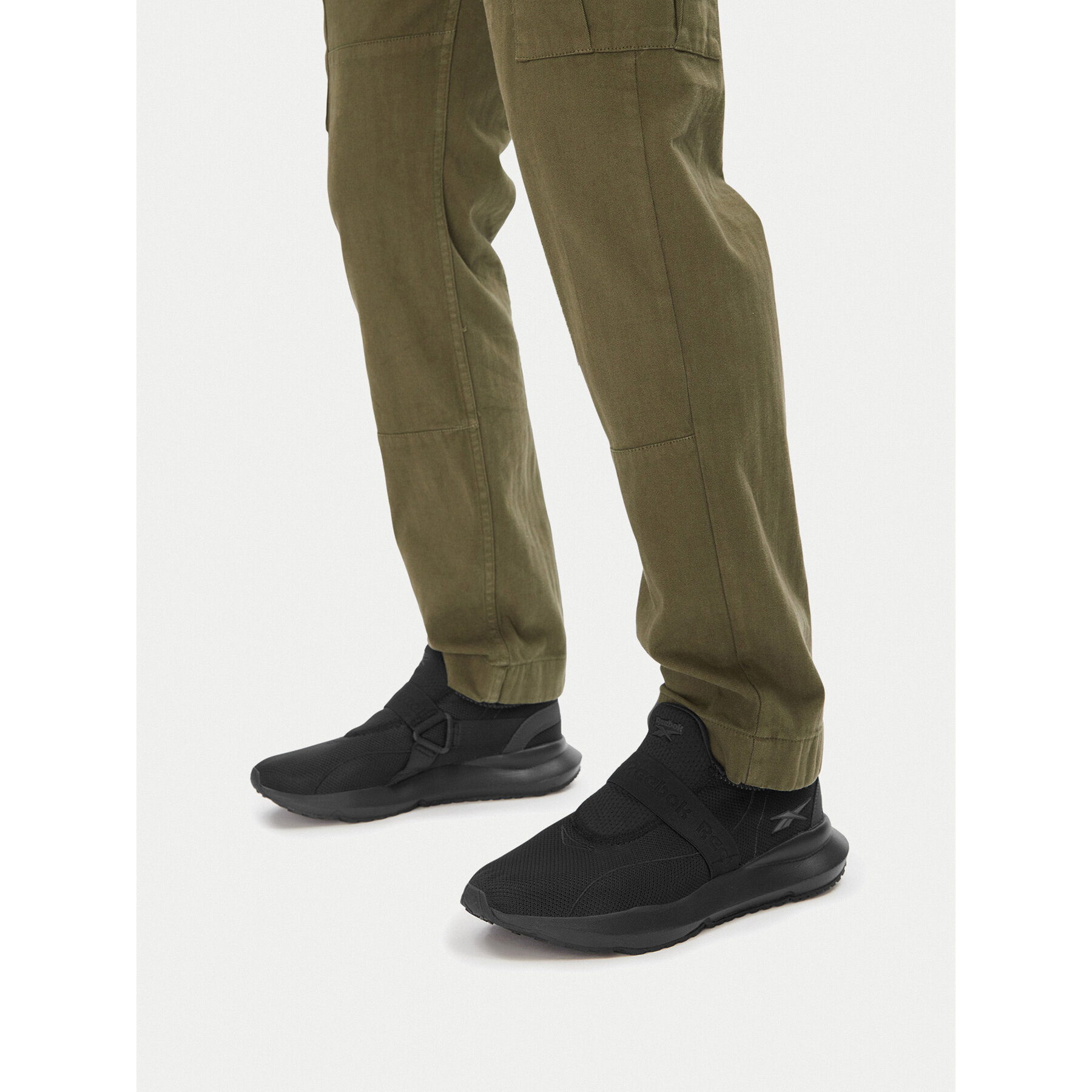 Pantofi pentru alergare Reebok CEO-CITYRIDE EASE 100227422 Negru