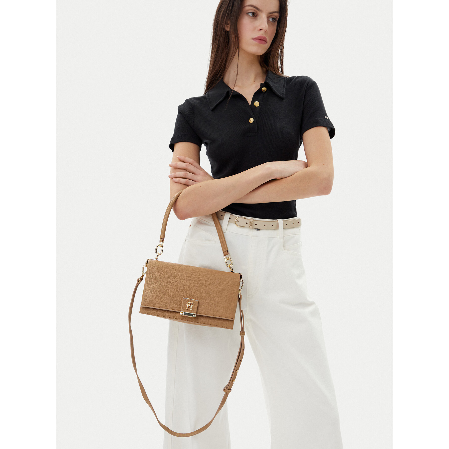 Дамска чанта Tommy Hilfiger Th Her Med Crossover AW0AW17216 Кафяв