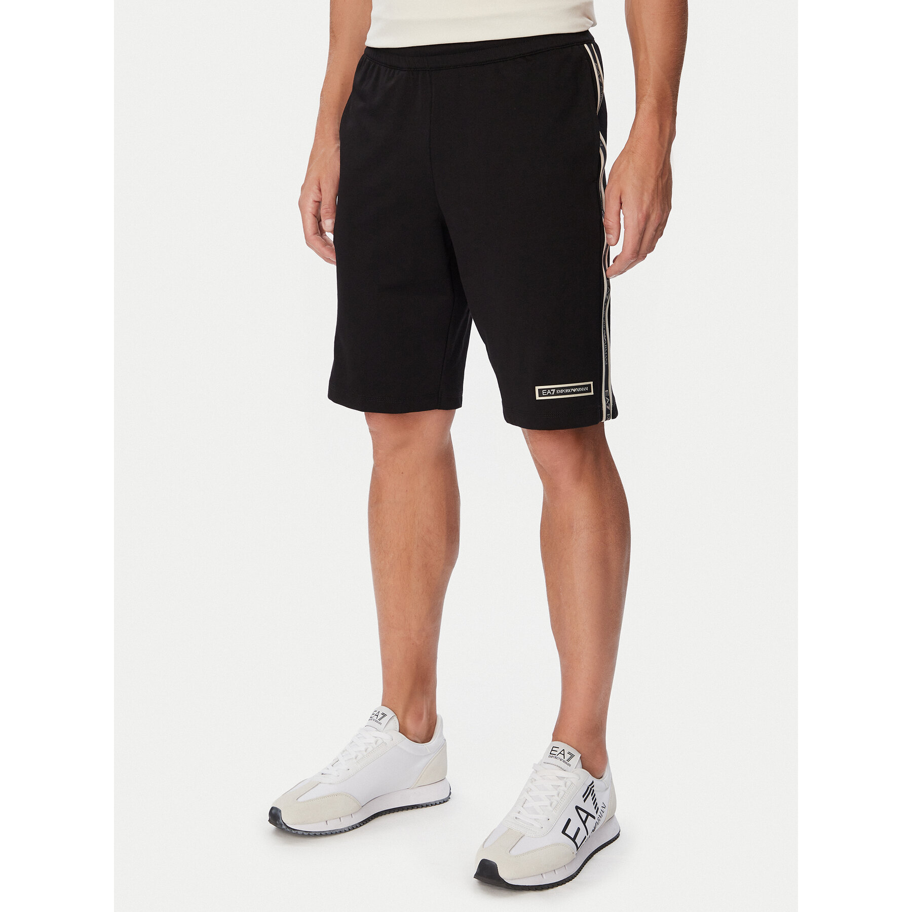EA7 Emporio Armani Sportshorts 7M002193 AF13512 UC001 Schwarz Slim Fit