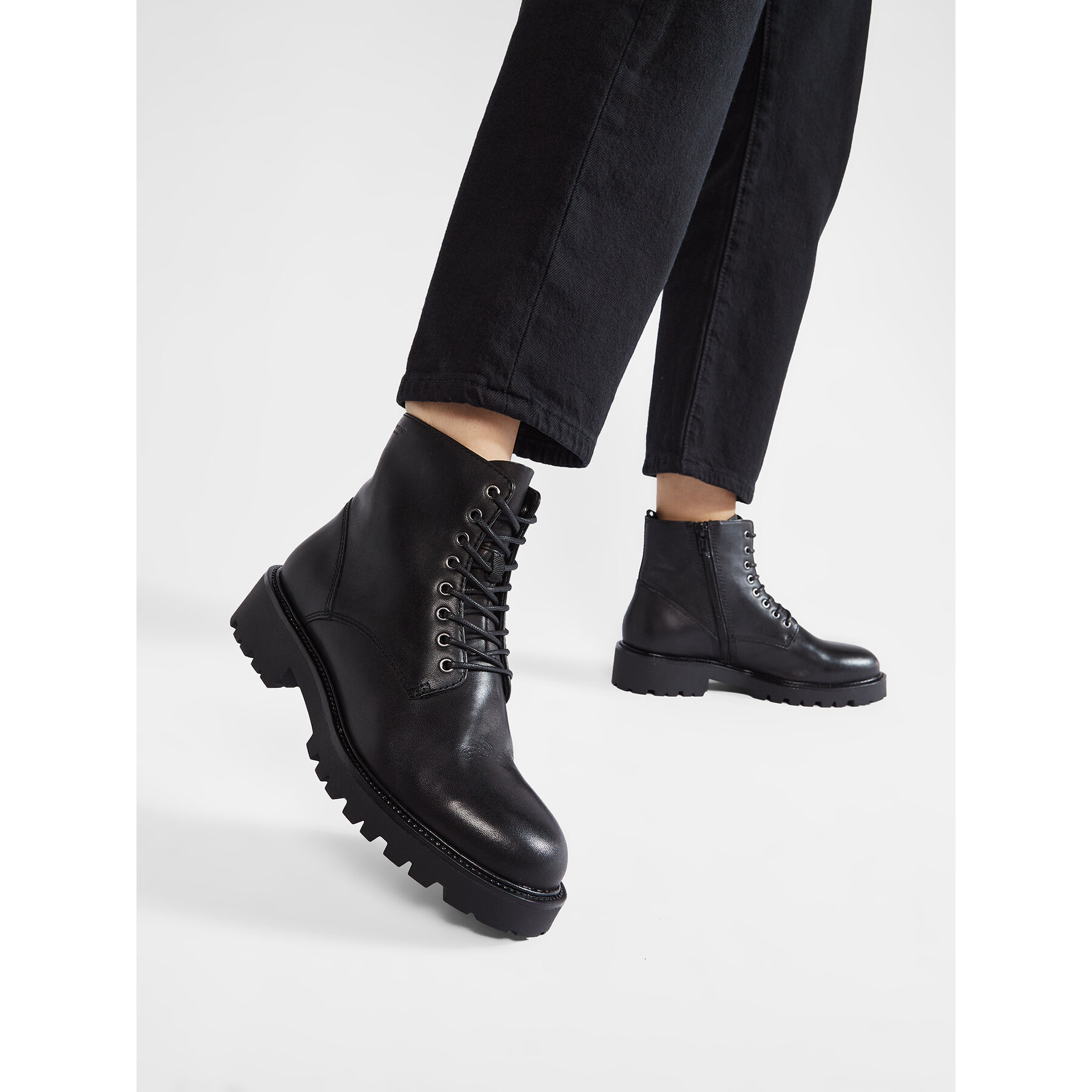 Outdoorová obuv Vagabond Shoemakers Kenova 5241-401-20 Čierna