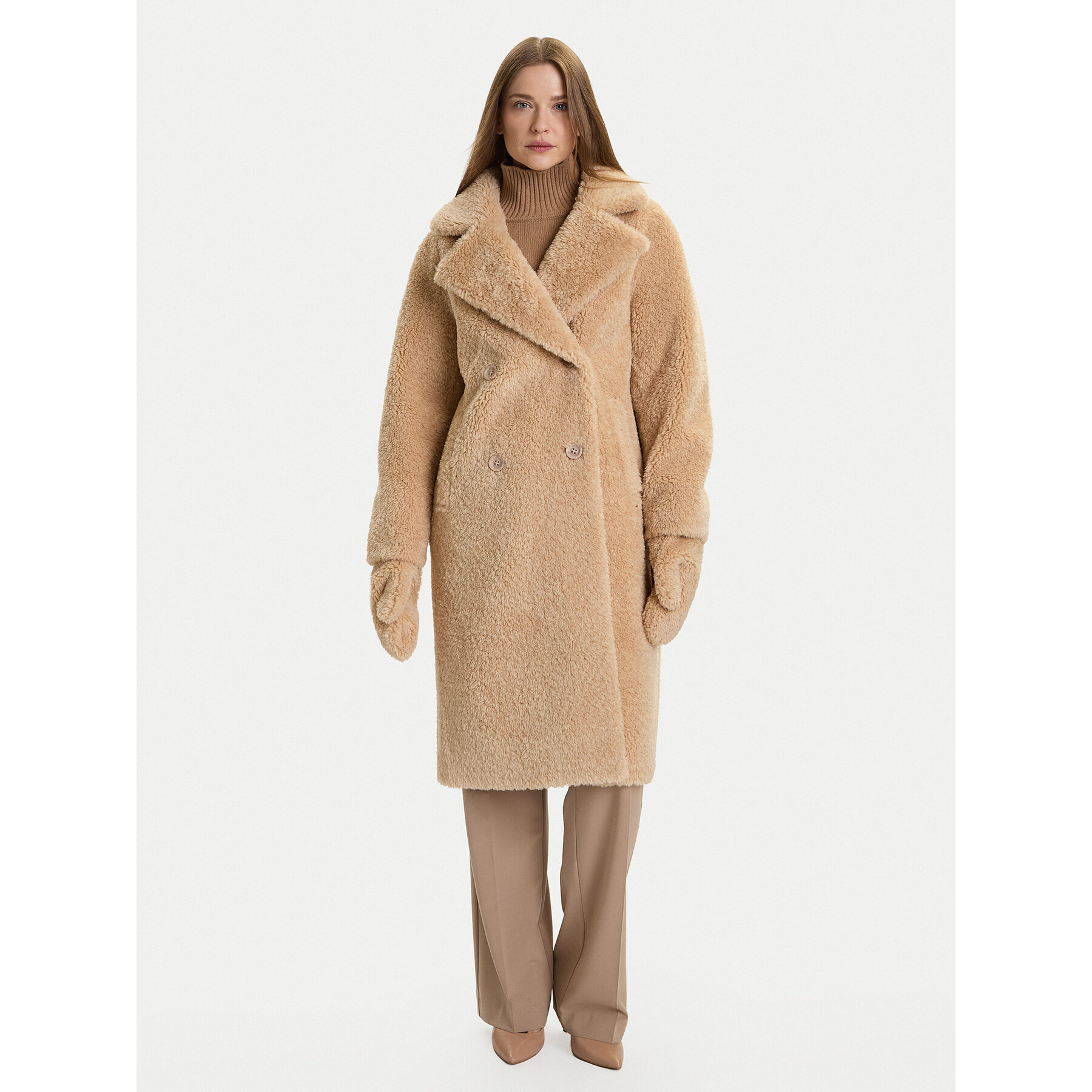 Rinascimento Fellmantel CFC0122221003 Beige Regular Fit