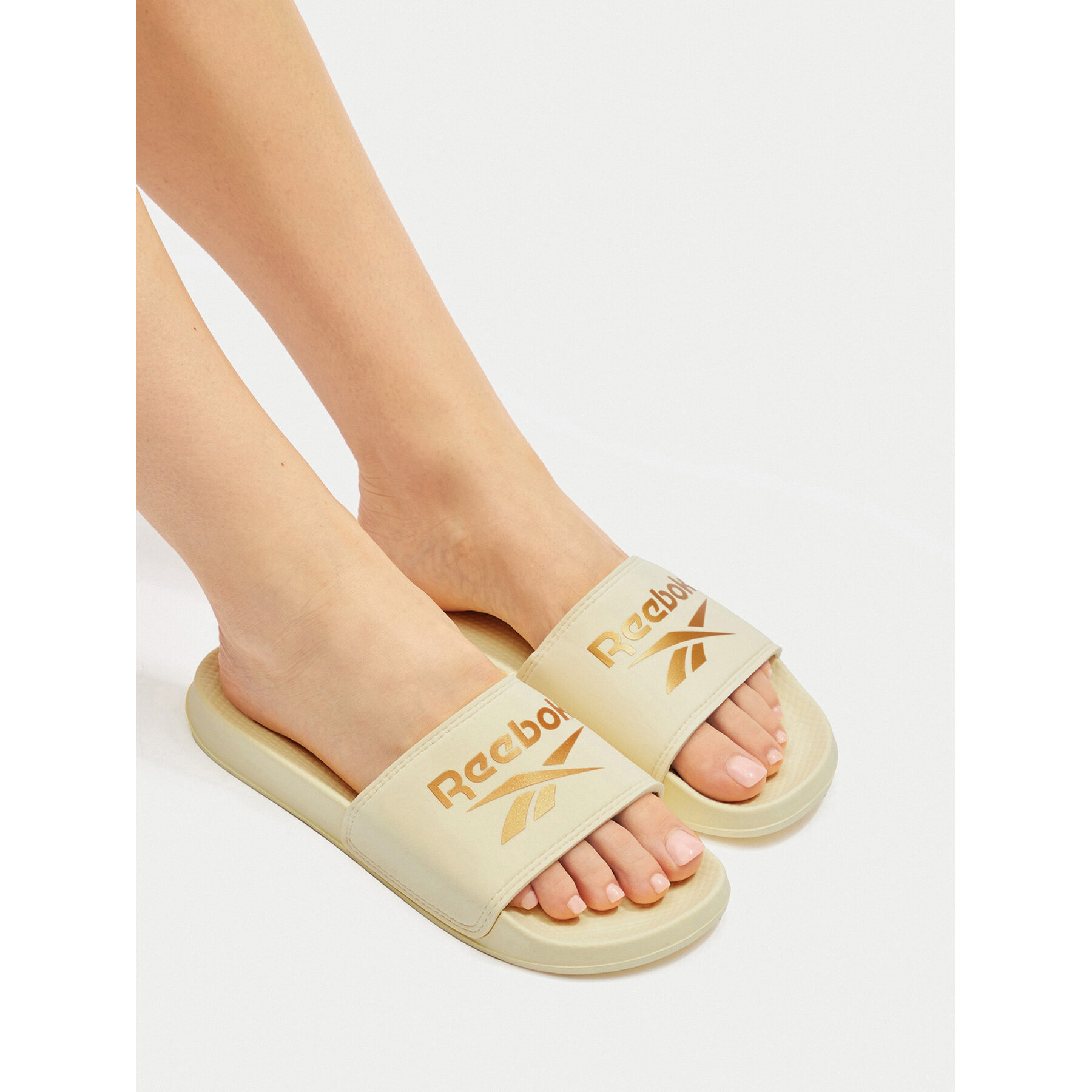 Natikači Reebok SS25-3C069-1 Rumena