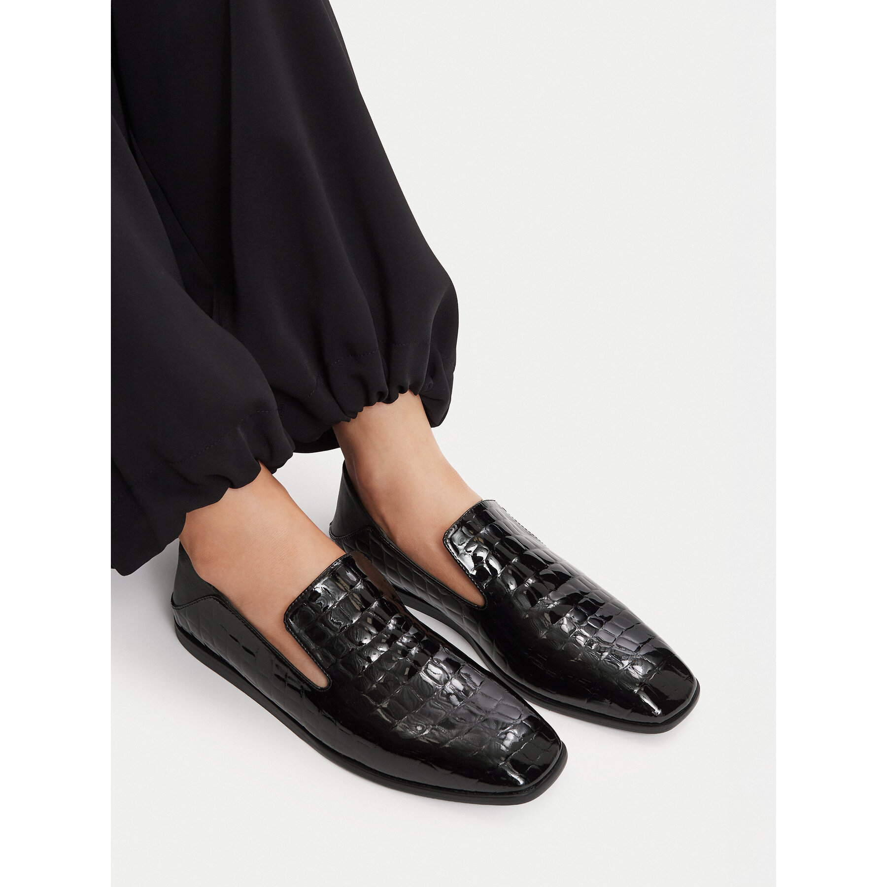 Loaferice GINO ROSSI EO-LT2605-1 Crna