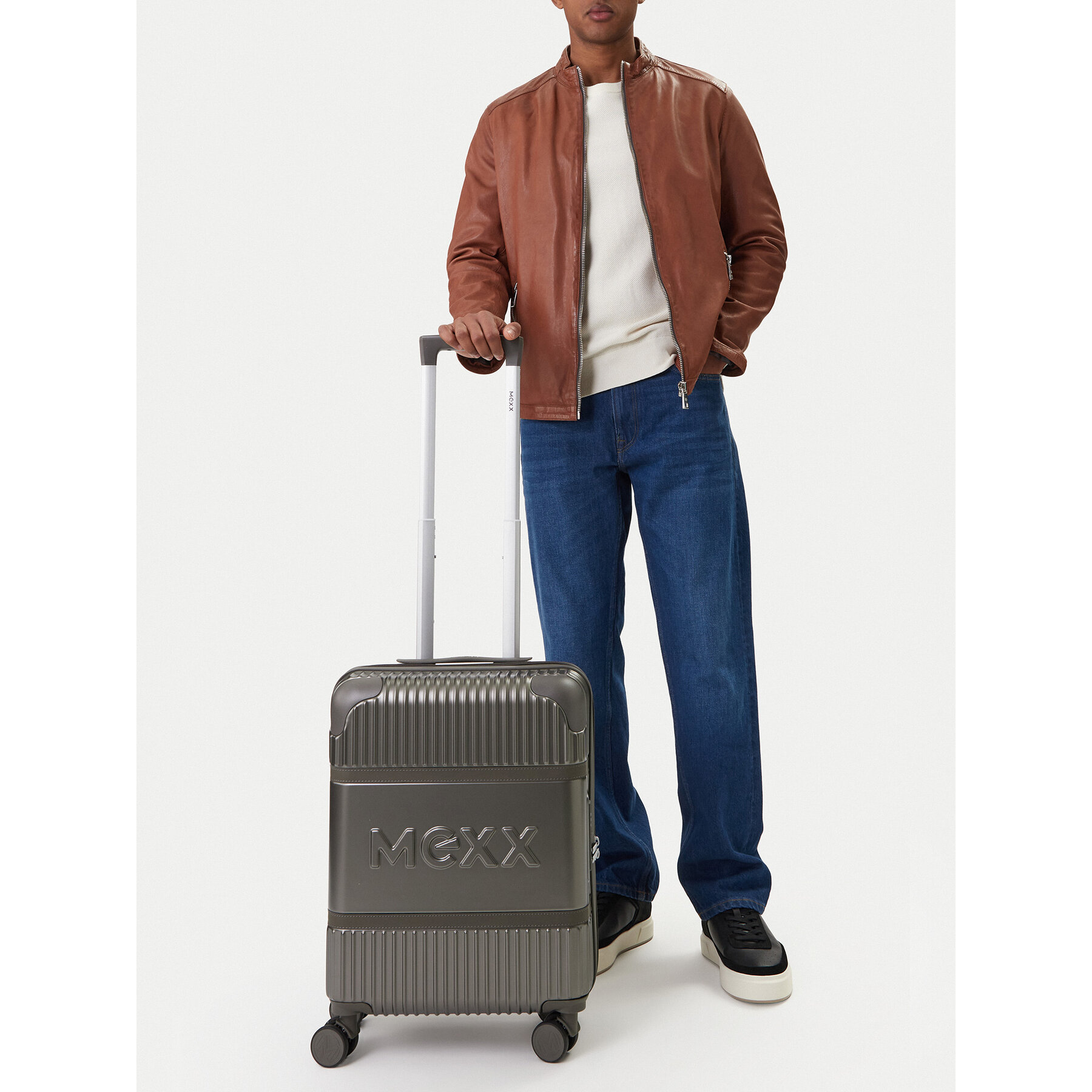 Kabínový kufor MEXX CEO-MEXX-037-S-SILVER Strieborná