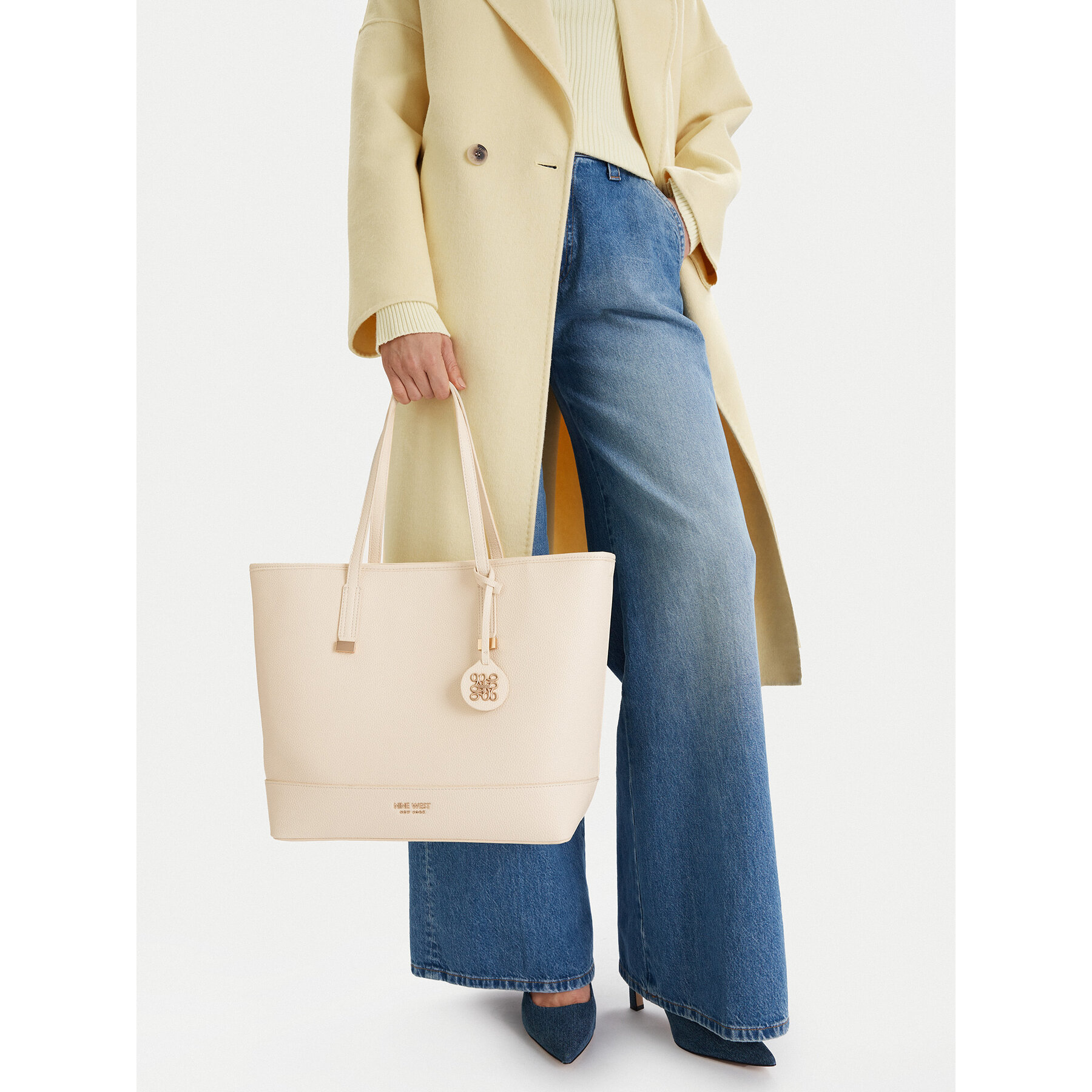 Дамска чанта Nine West EO-Delancey Day-KY254 Екрю
