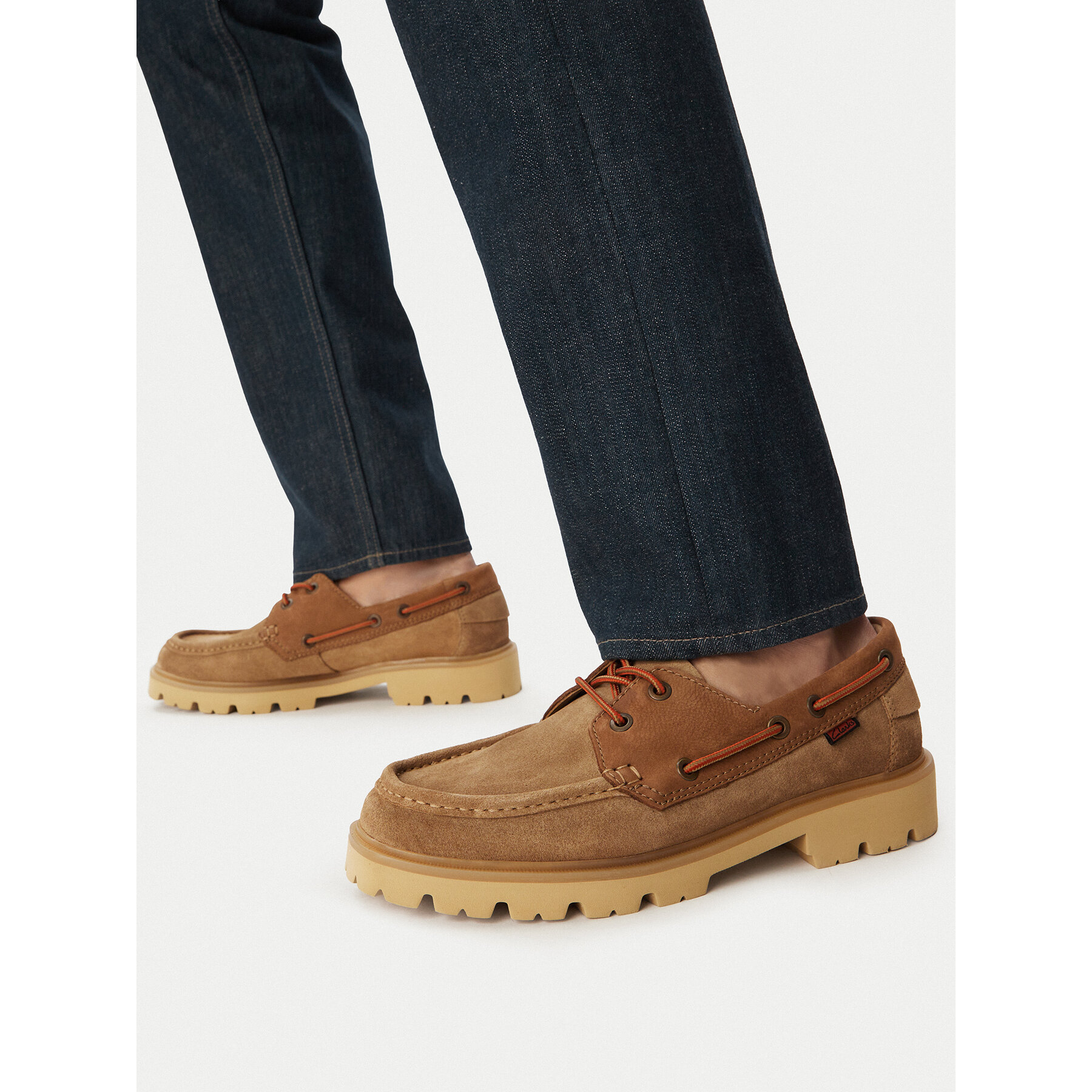 Loaferice Clarks Cleyhill Boat 26186178 Bež