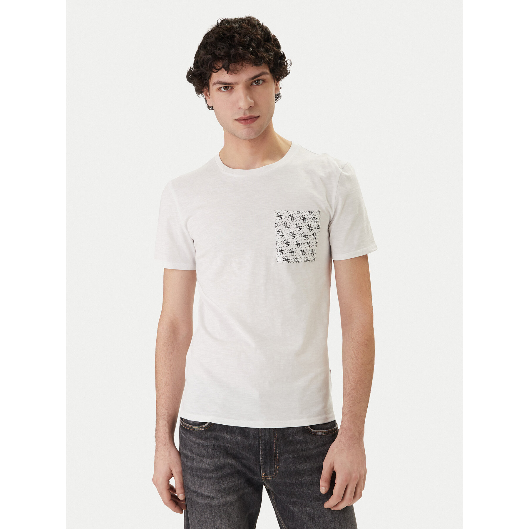 Guess T-shirt F6GI12 K6XN4 Bijela Regular Fit