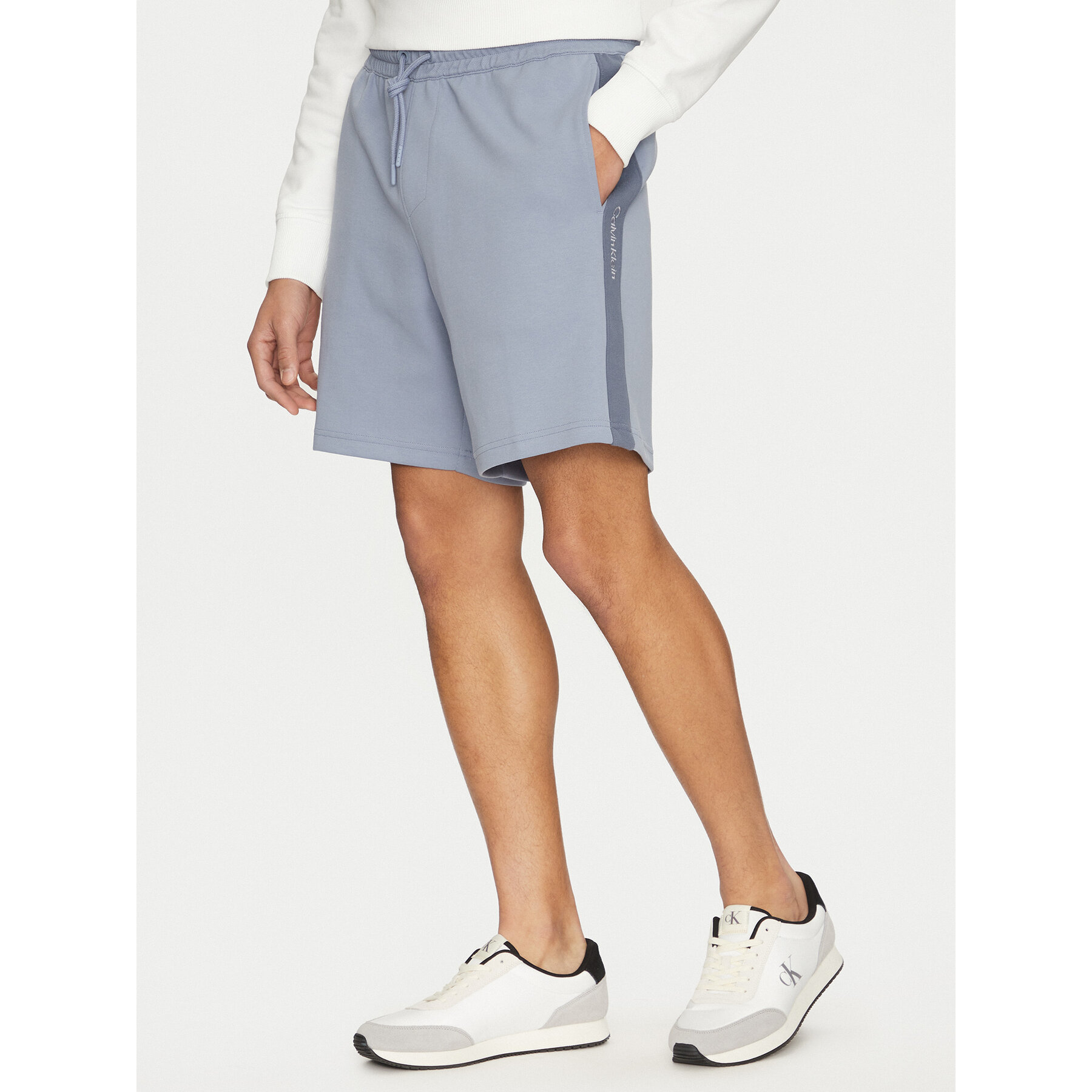Calvin Klein Jeans Sportshorts J30J327246 Blau Relaxed Fit