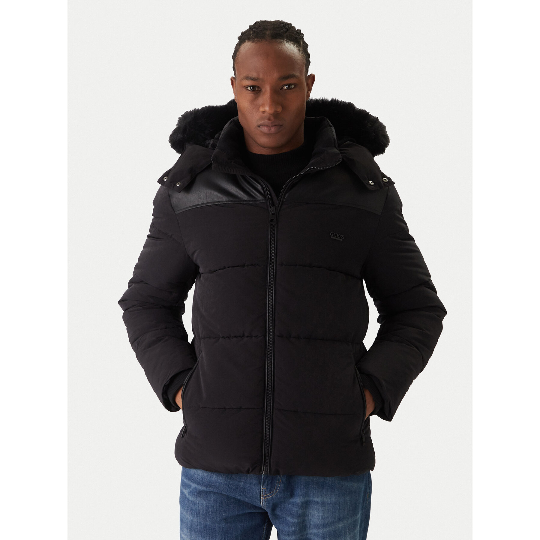 Guess Winterjacke M5BL2A W2202 Schwarz Regular Fit