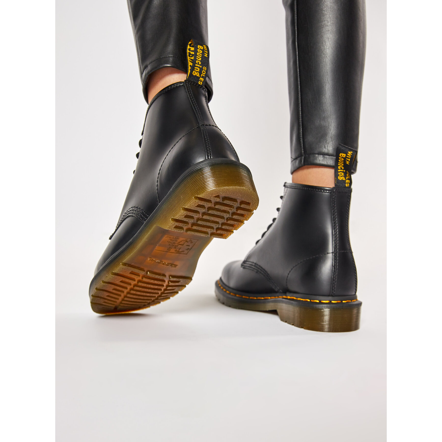 Marte Dr. Martens 101 YS 26230001 Crna