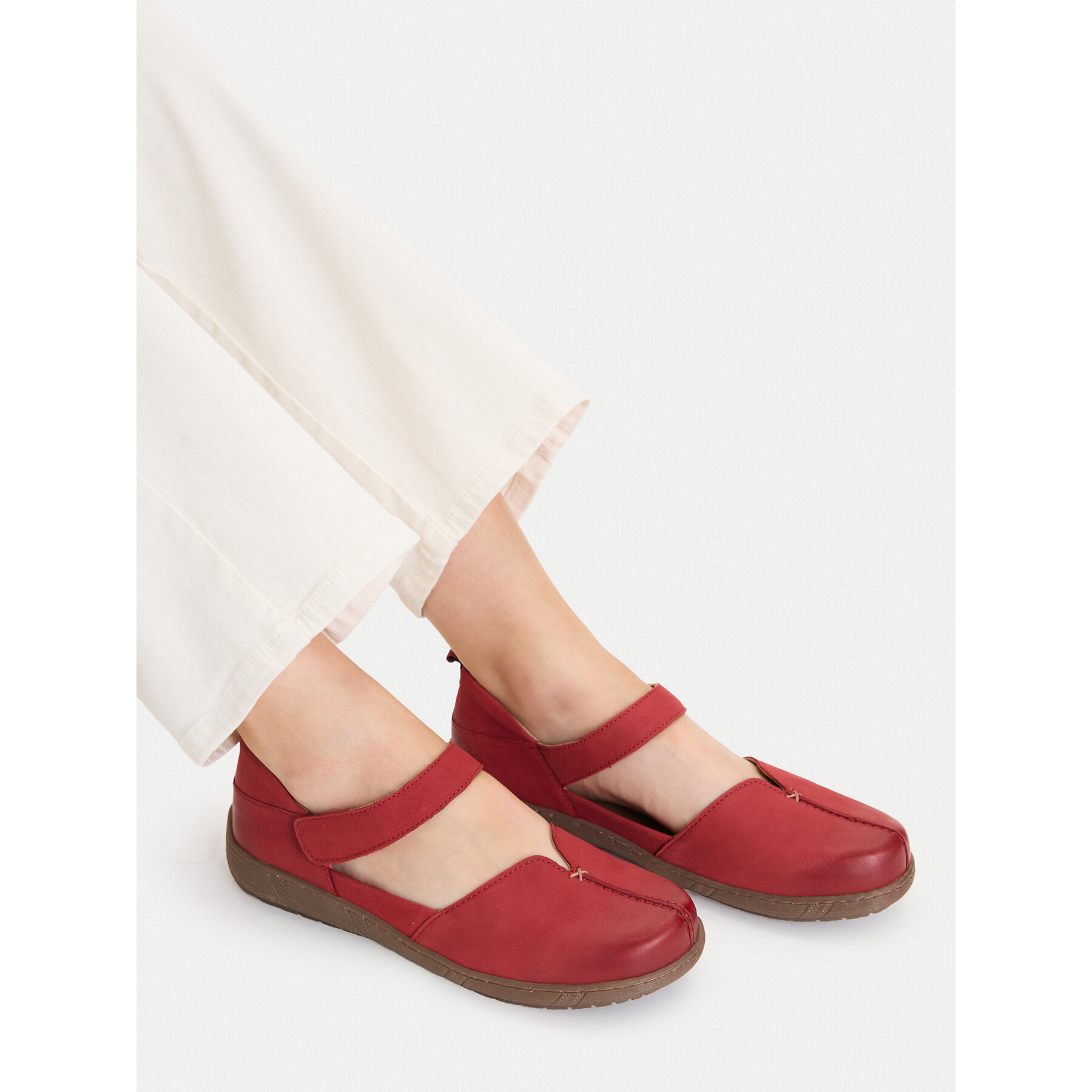 Pantofi Go Soft CEO-WI23-COMFORT-06 Roșu