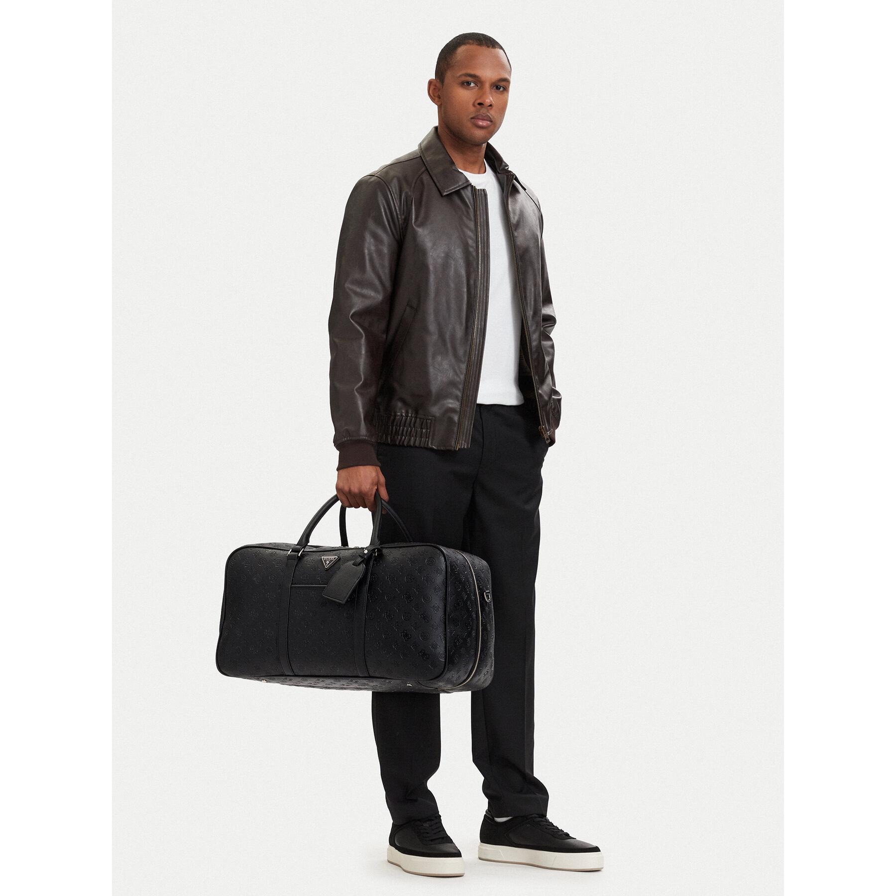 Geantă de voiaj Guess Wilder Travel TWDP74 52930 Negru