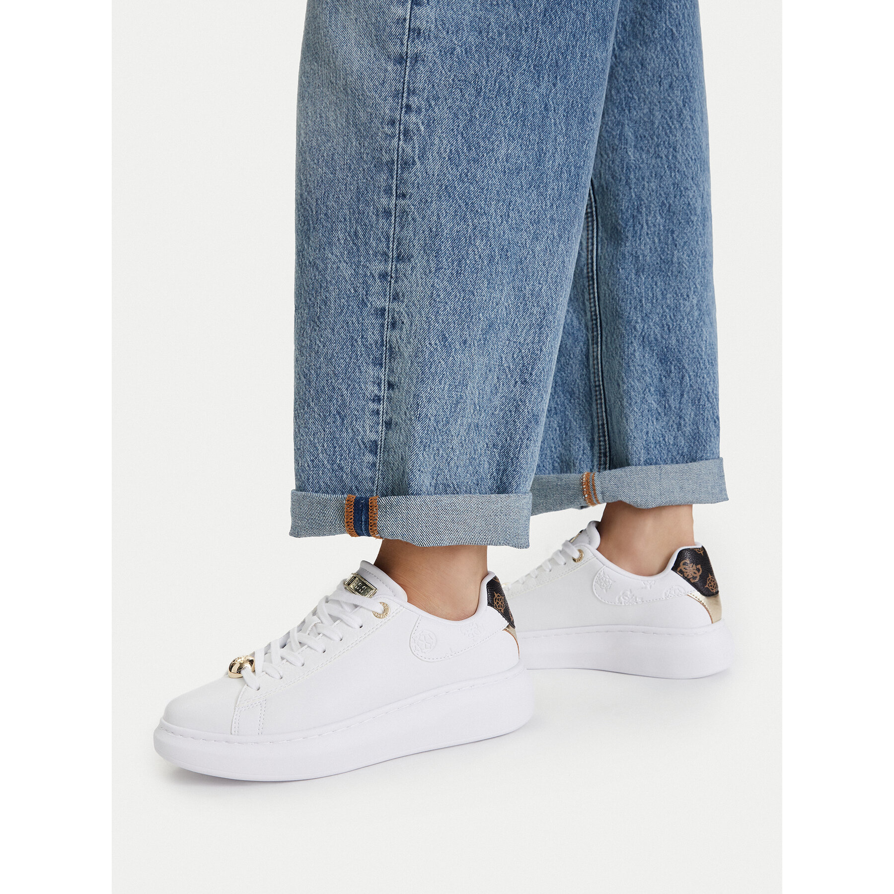 Sneakers Guess FLTFRE LEA12 Alb