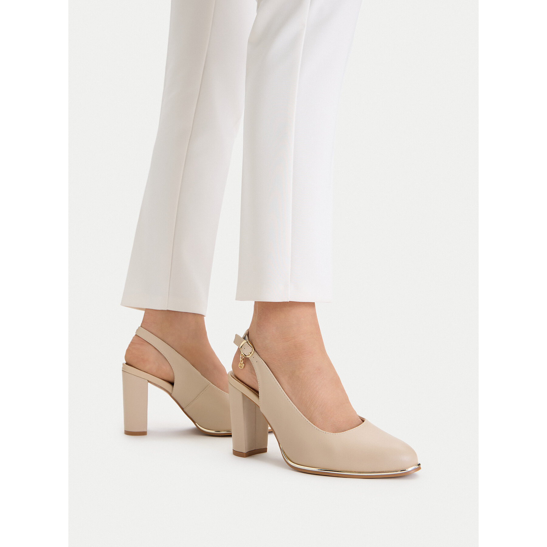 Pantofi pumps Lasocki CEO-WS3786-02 Bej