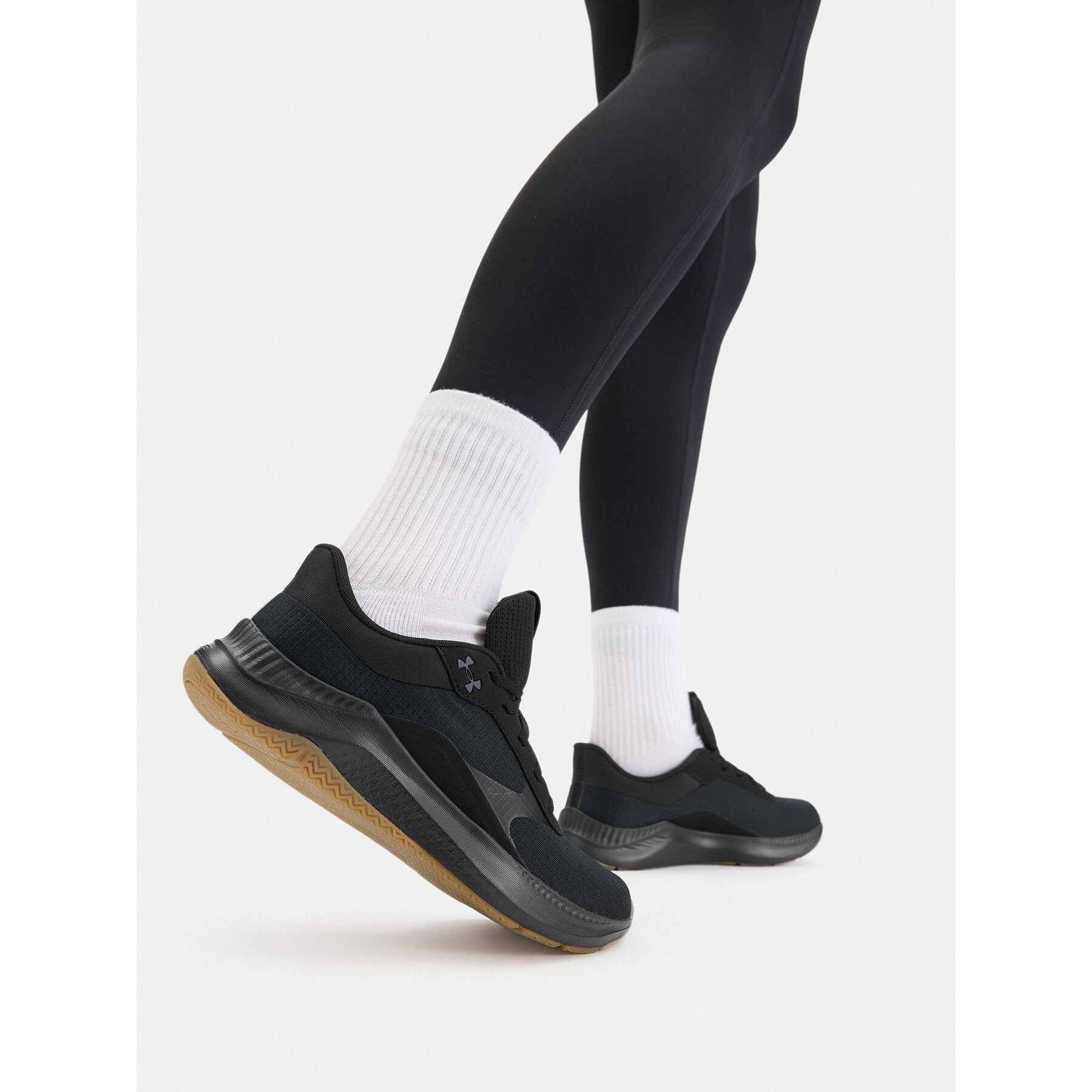 Încălțăminte pentru sală Under Armour UA W Aurora 3 6000760 Negru
