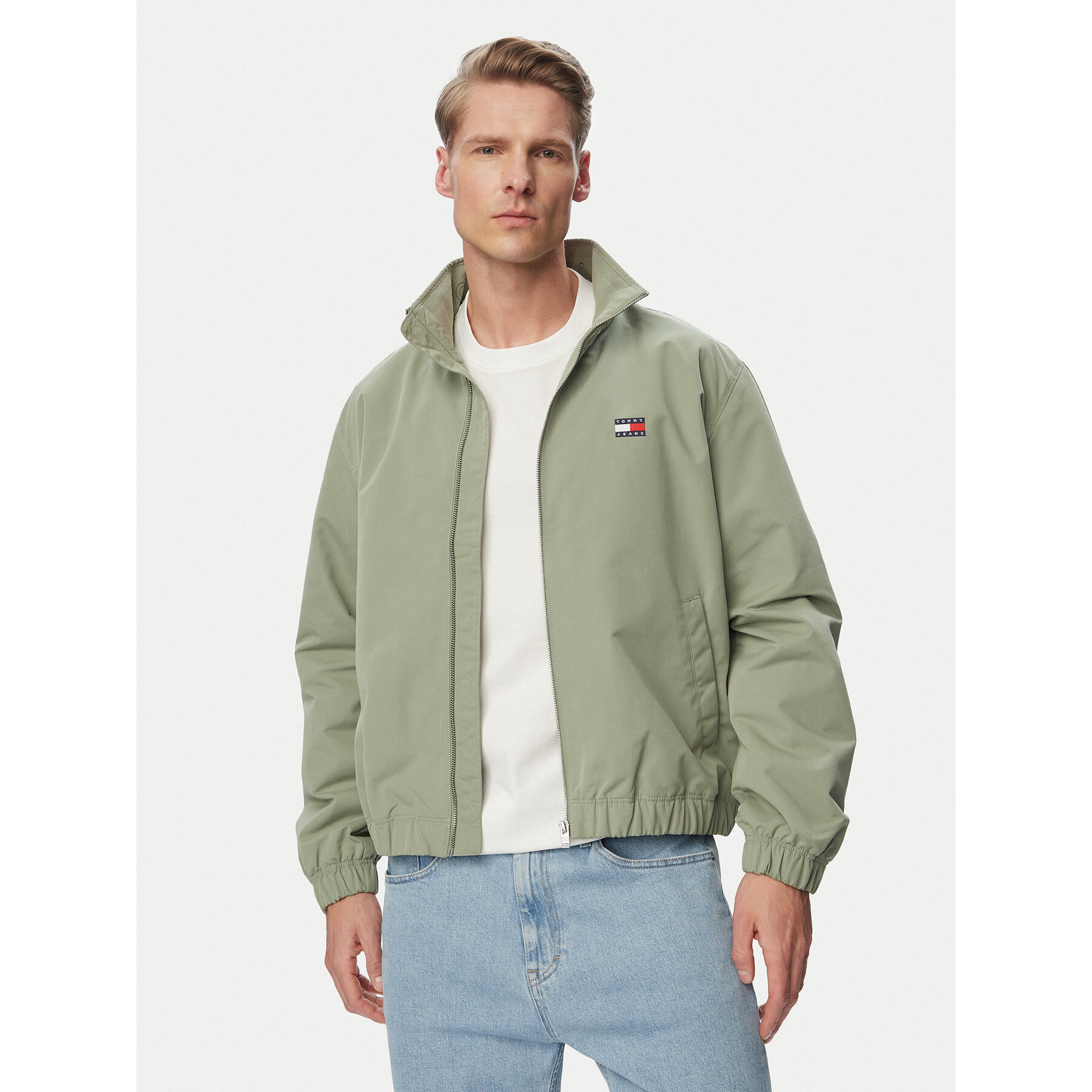 Tommy Jeans Übergangsjacke Essential DM0DM22720 Grün Regular Fit