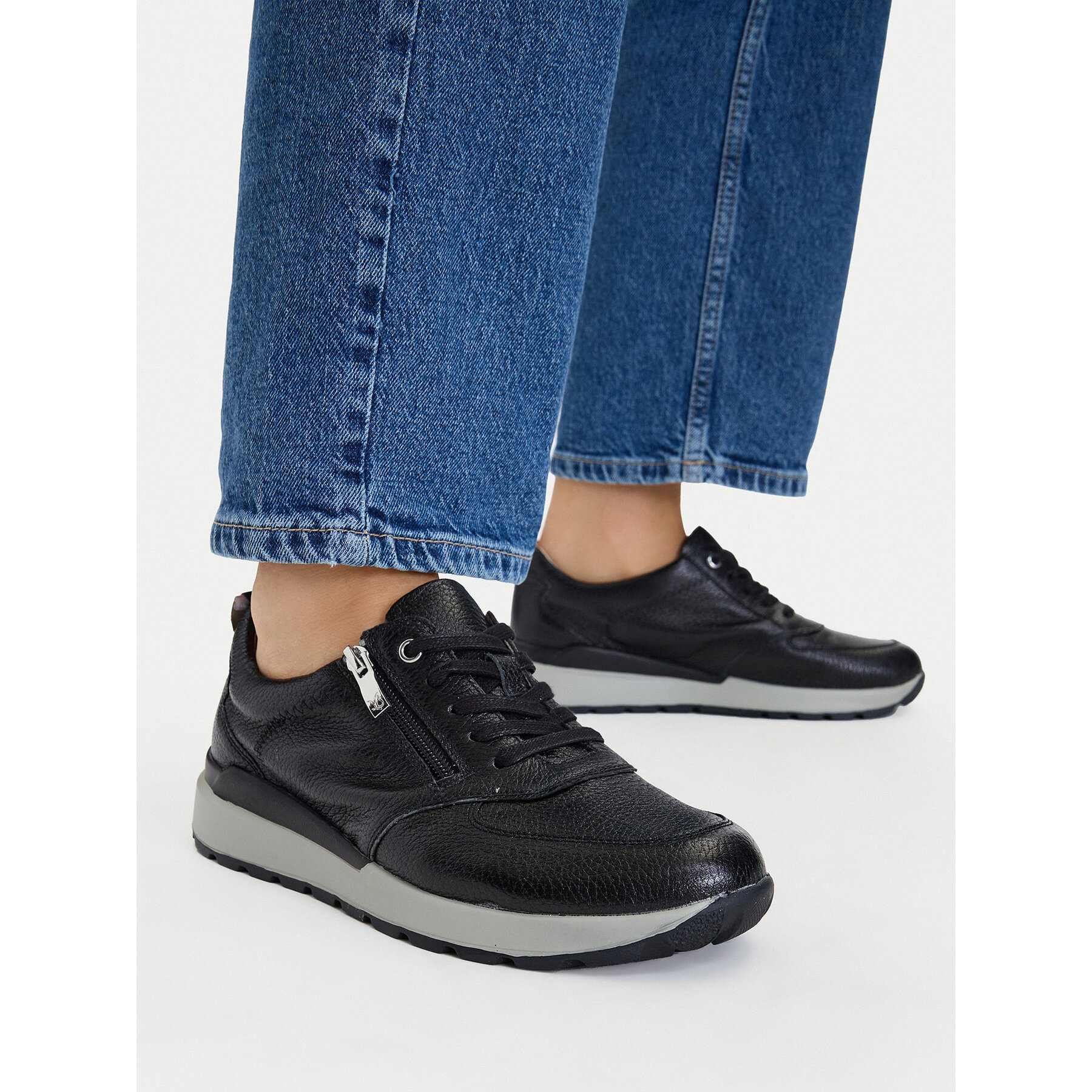 Sneakersy Caprice 9-23765-46 Čierna