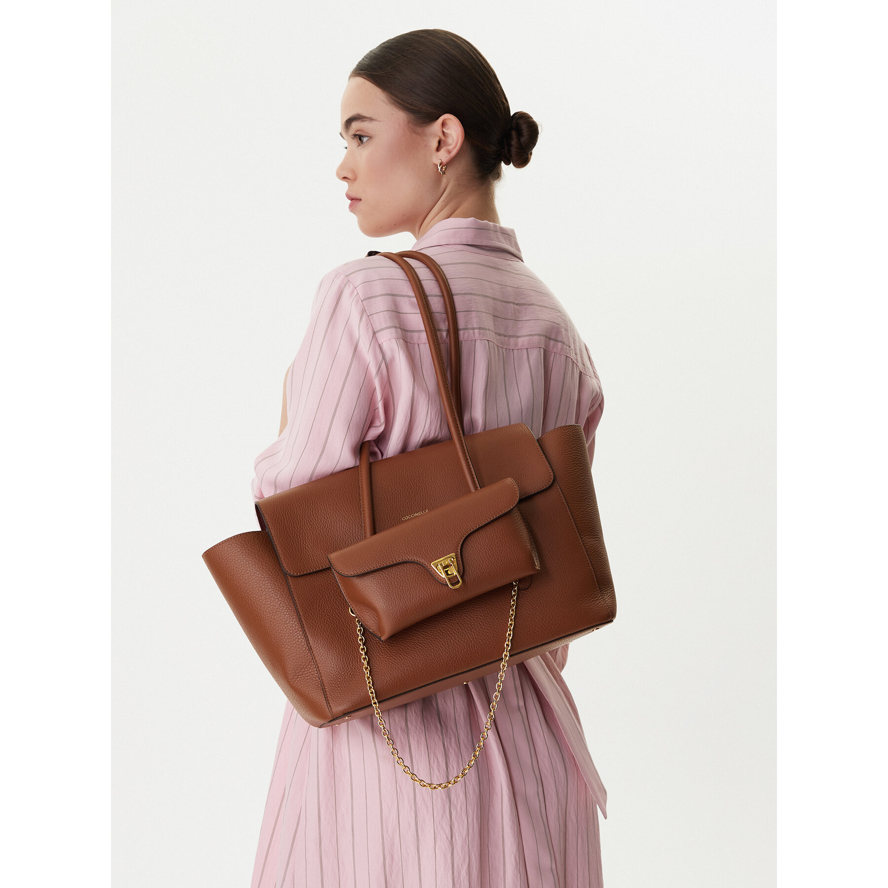 Τσάντα Coccinelle T8A Coccinelle Double Beat E1 T8A 11 02 01 Καφέ