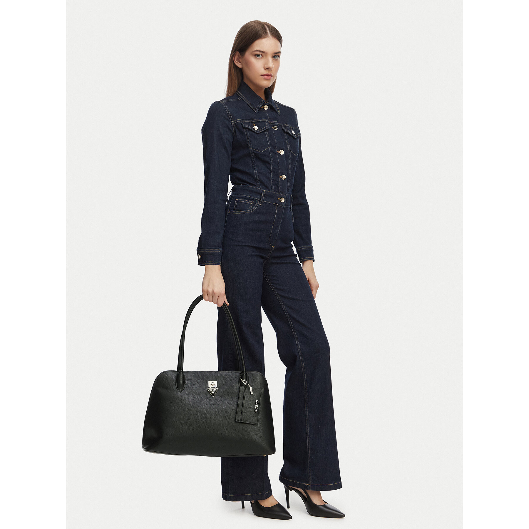 Torbica Guess Patsie Travel TWSN99 19024 Crna