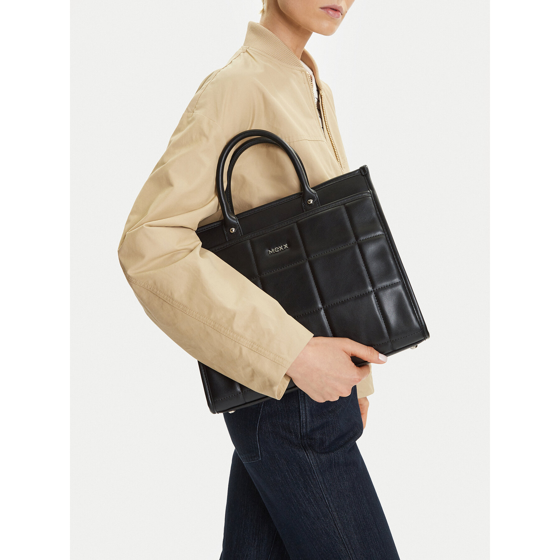 Дамска чанта MEXX MEXX-B-021-06 Черен