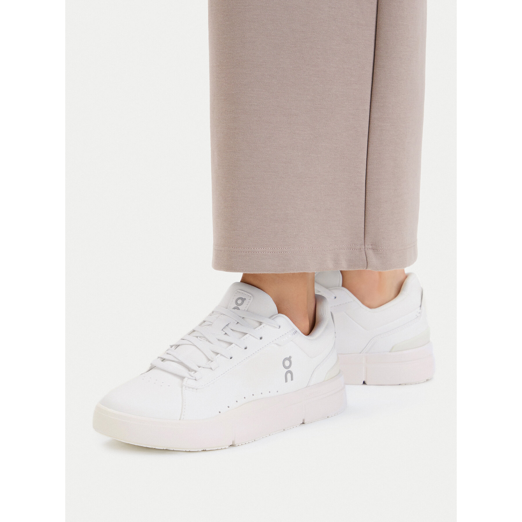 Tenisice On The Roger Advantage 3WF3039 Bijela