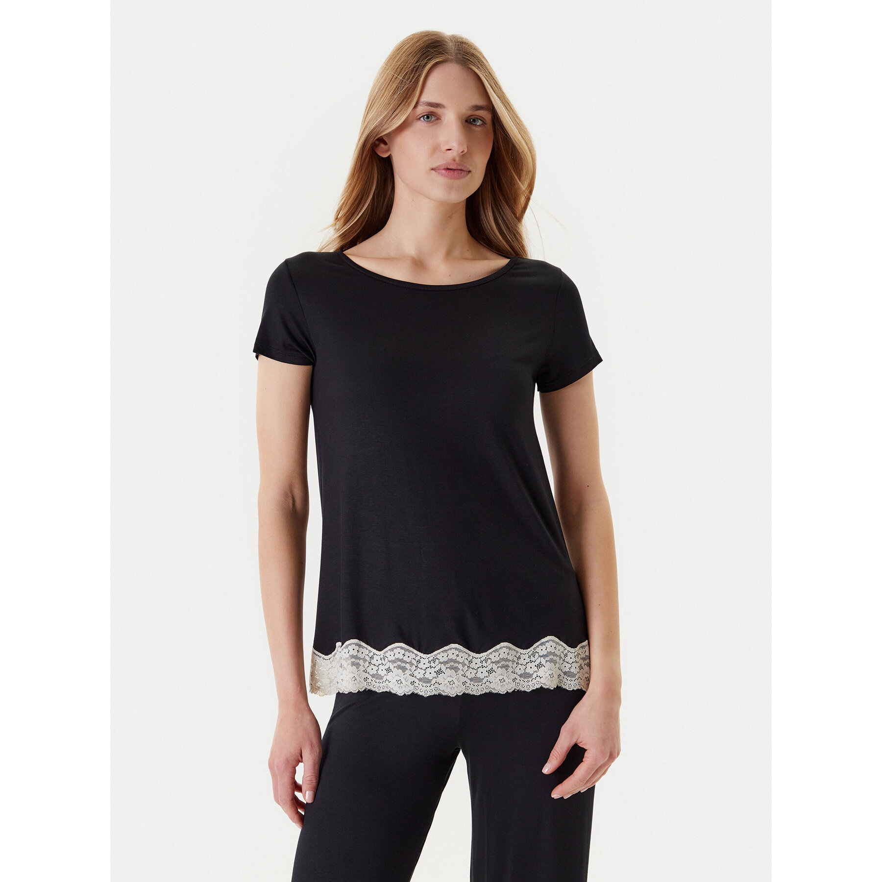 United Colors Of Benetton Pizsama felső 3Z123M314 Fekete Regular Fit