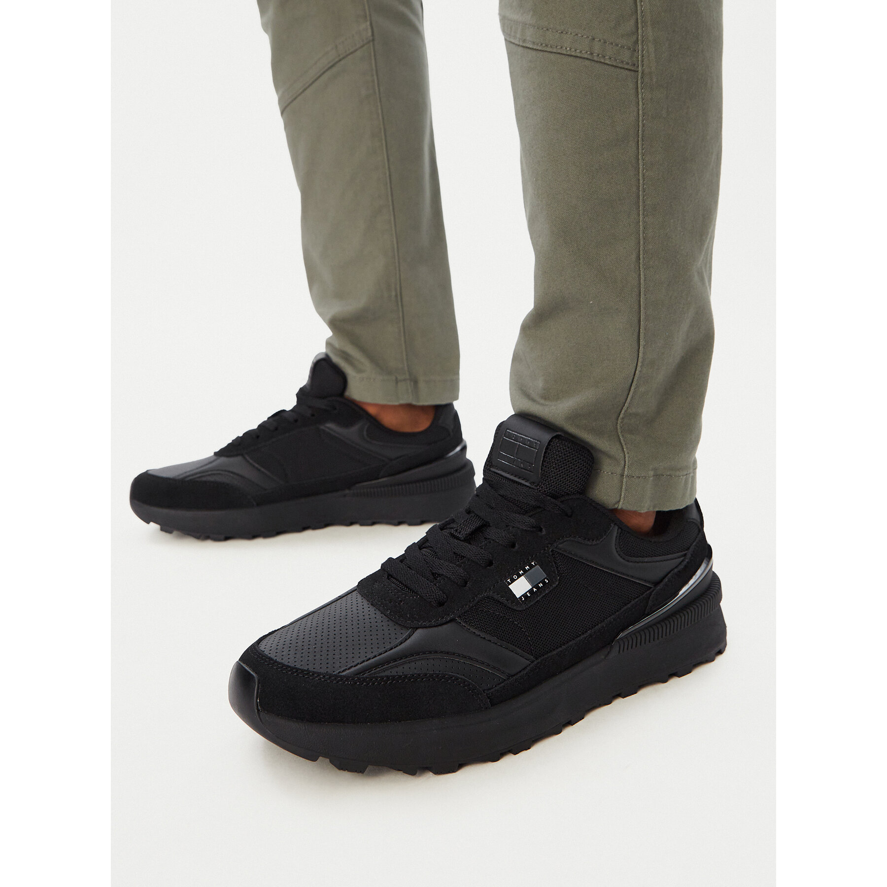 Tenisice Tommy Jeans Tommy Jeans Mix Runner EM0EM01775 Crna