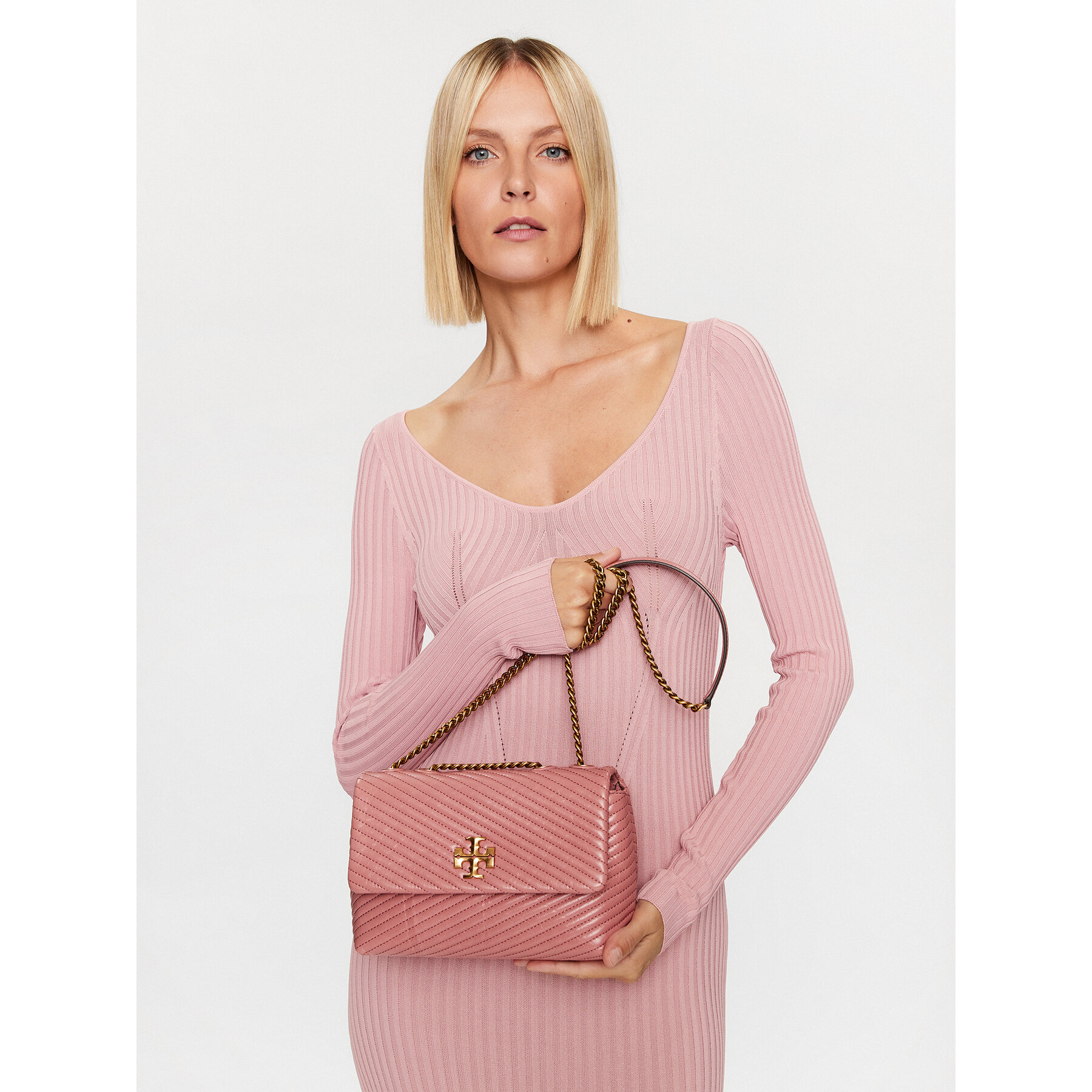 

Сумка Tory Burch Kira Moto Quilt Small Convertible Shoulder Bag 156181 Pink Magnolia 651, Рожевий