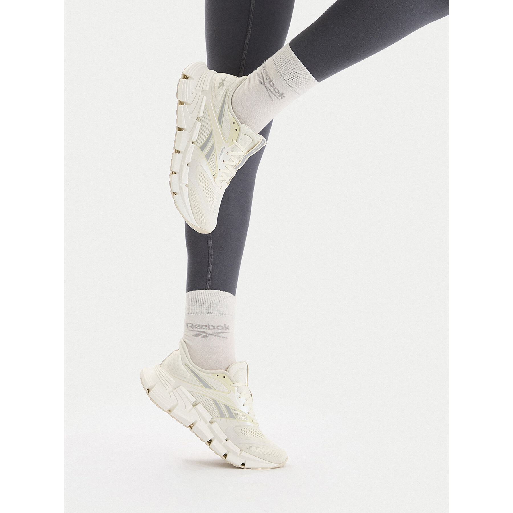 Tekaški čevlji Reebok CEO FLOATZIG 2 100245393 Bela