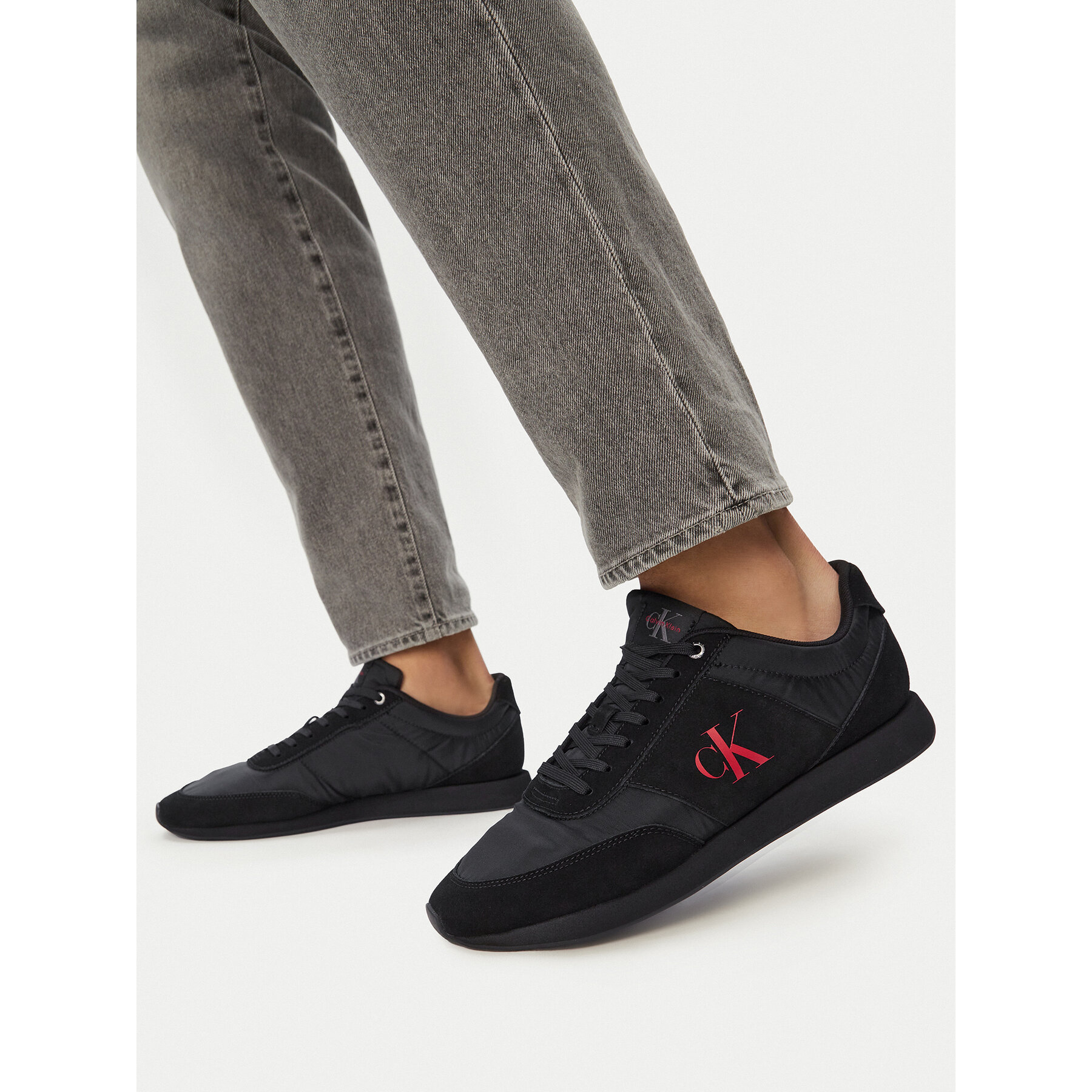 Tenisice Calvin Klein Retro Runner Band Lth-Su HM0HM02212 Crna