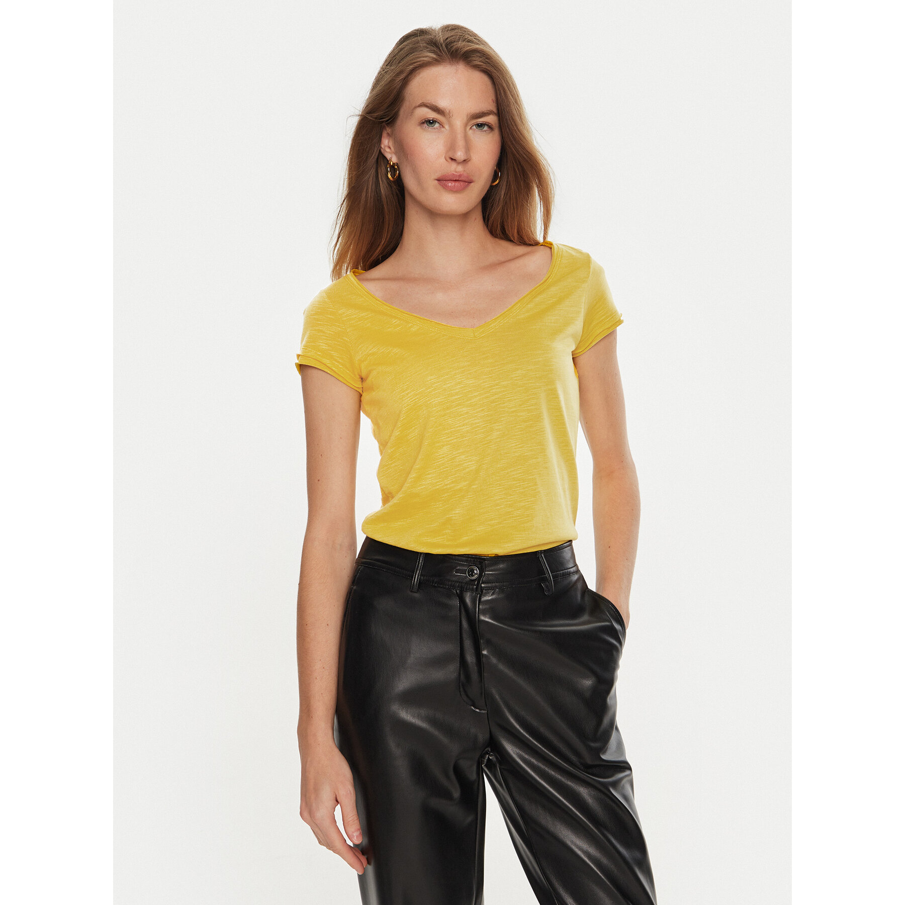 Sisley T-shirt 3TNHL4007 Giallo Regular Fit