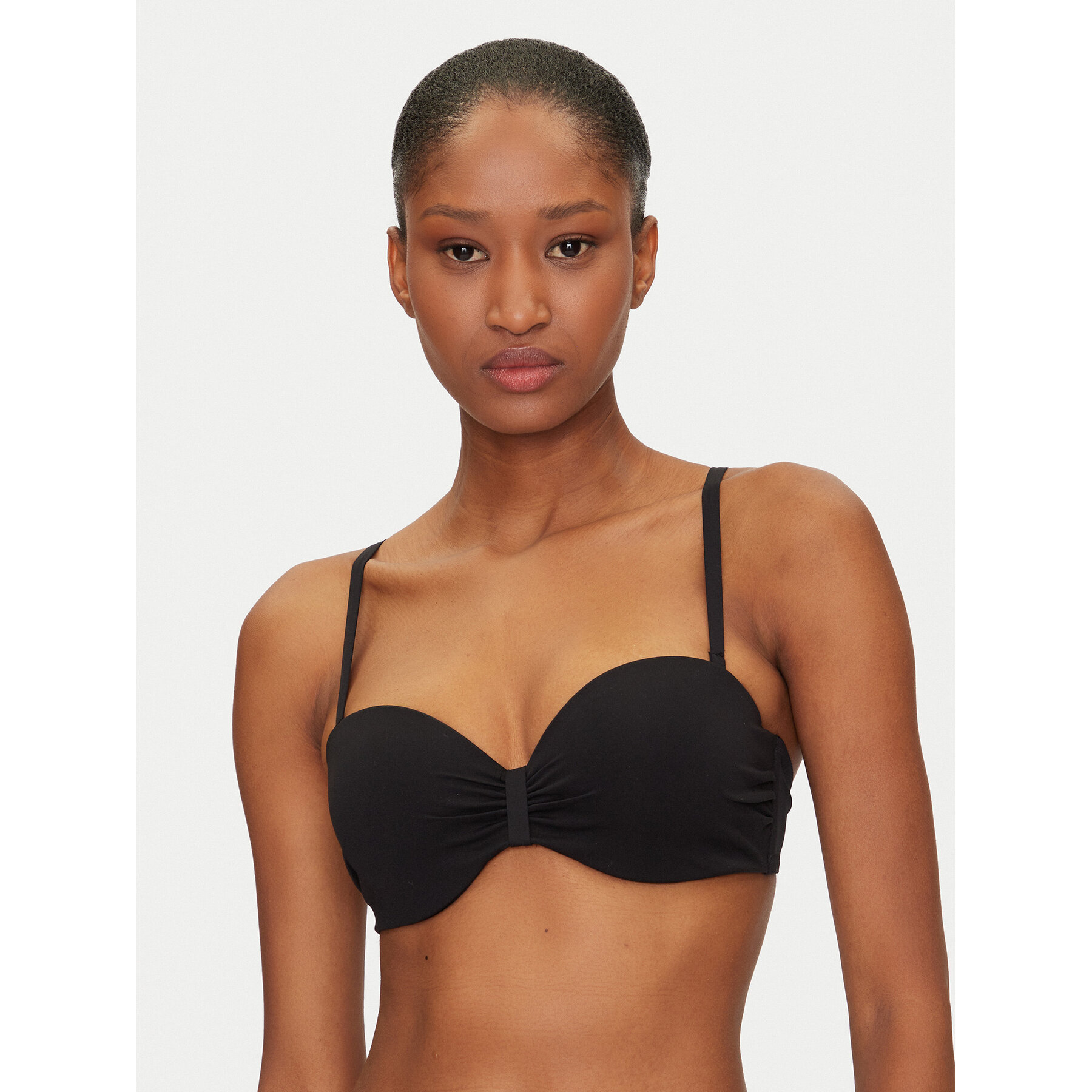 Chantelle Bikini-Oberteil Icon C16VNK Schwarz