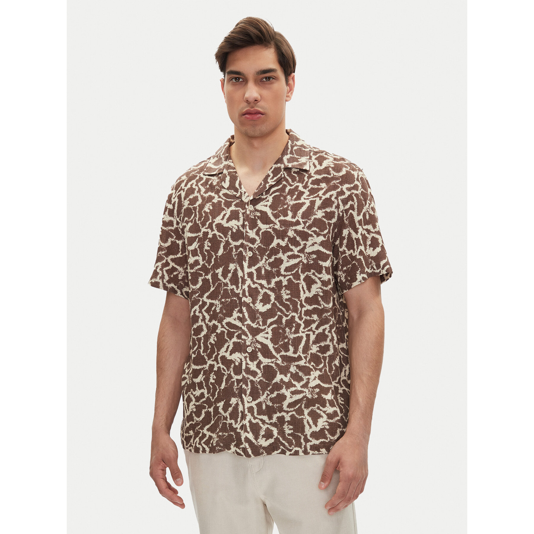 Mustang Hemd Layton 1016253 Braun Relaxed Fit