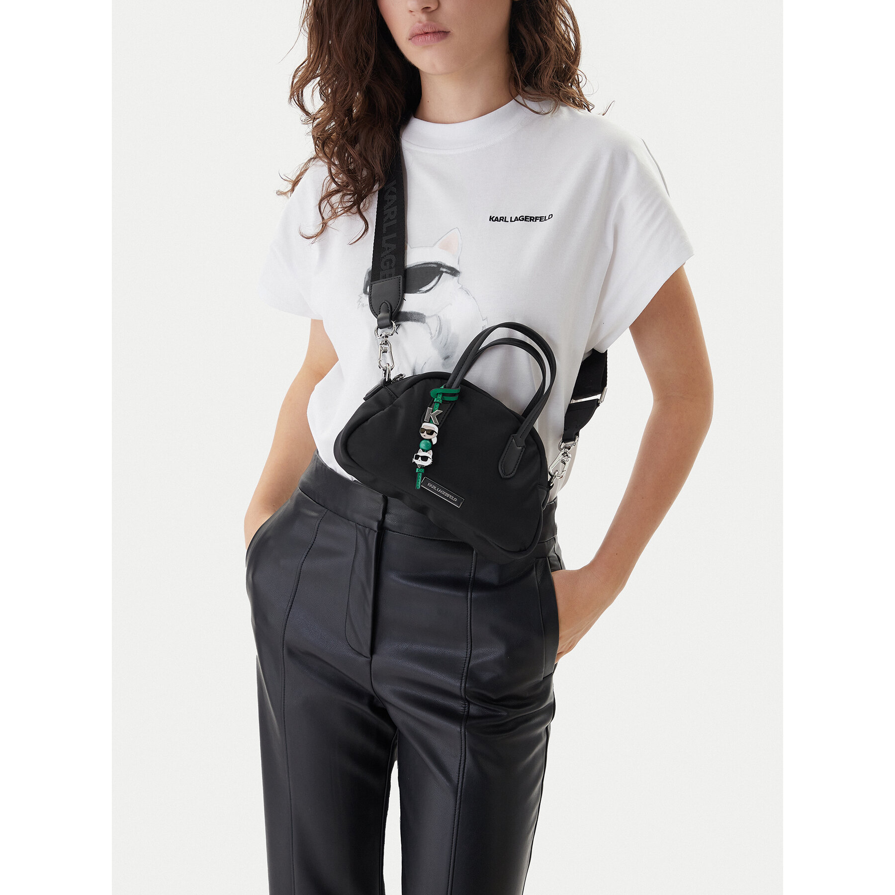 Ročna torba KARL LAGERFELD B1W30016 Črna