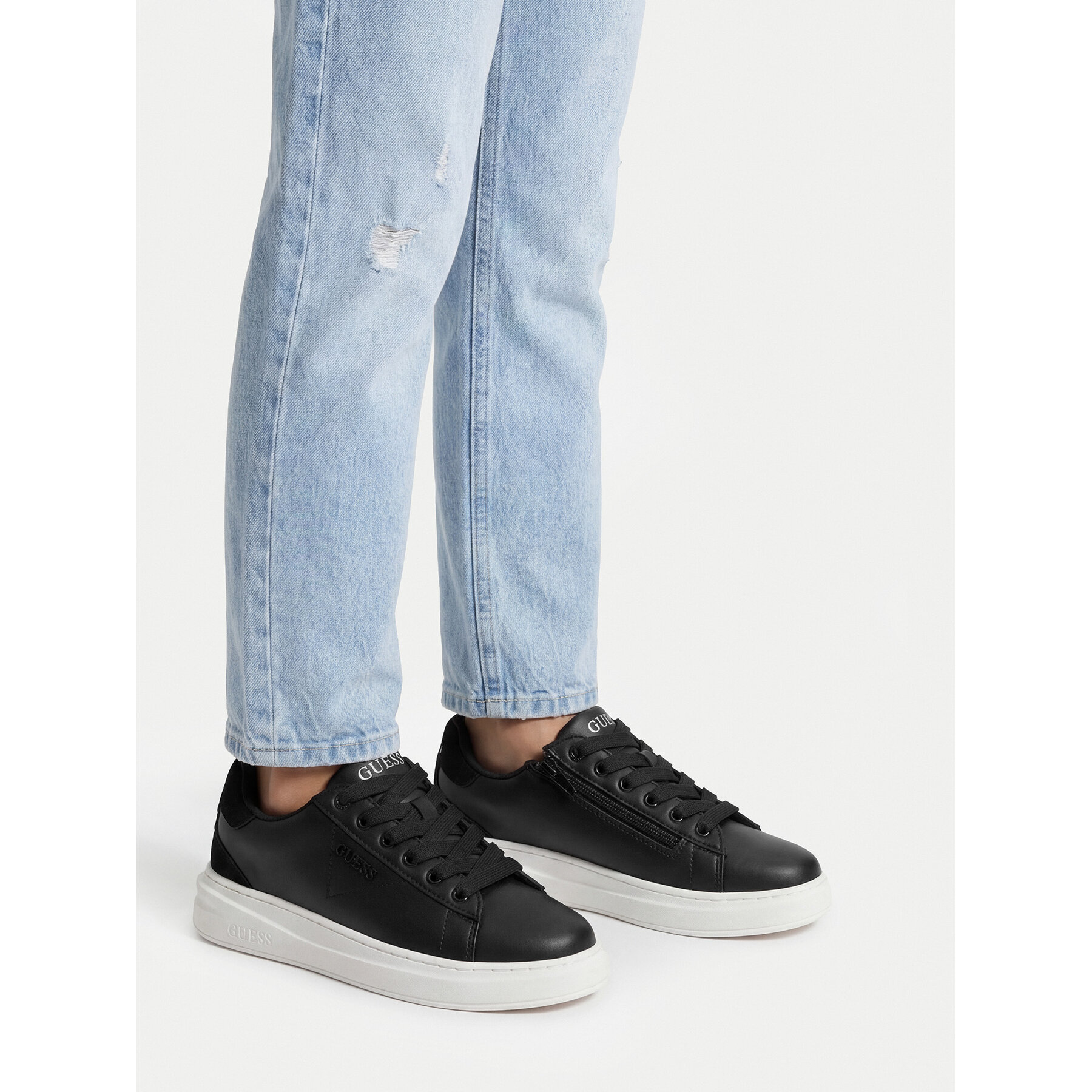 Sneakersy Guess CEOWB-V12-1145(IV)CH Čierna