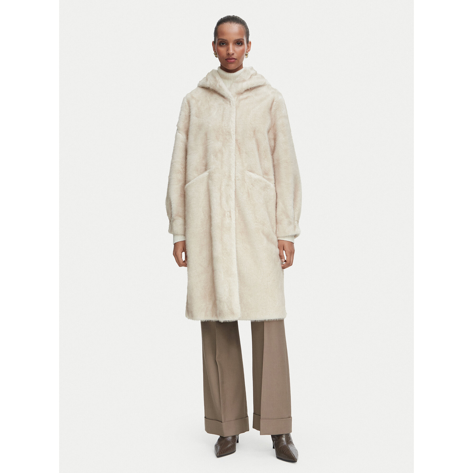 Rinascimento Pelzmantel CFC0127148003 Creme Over Fit