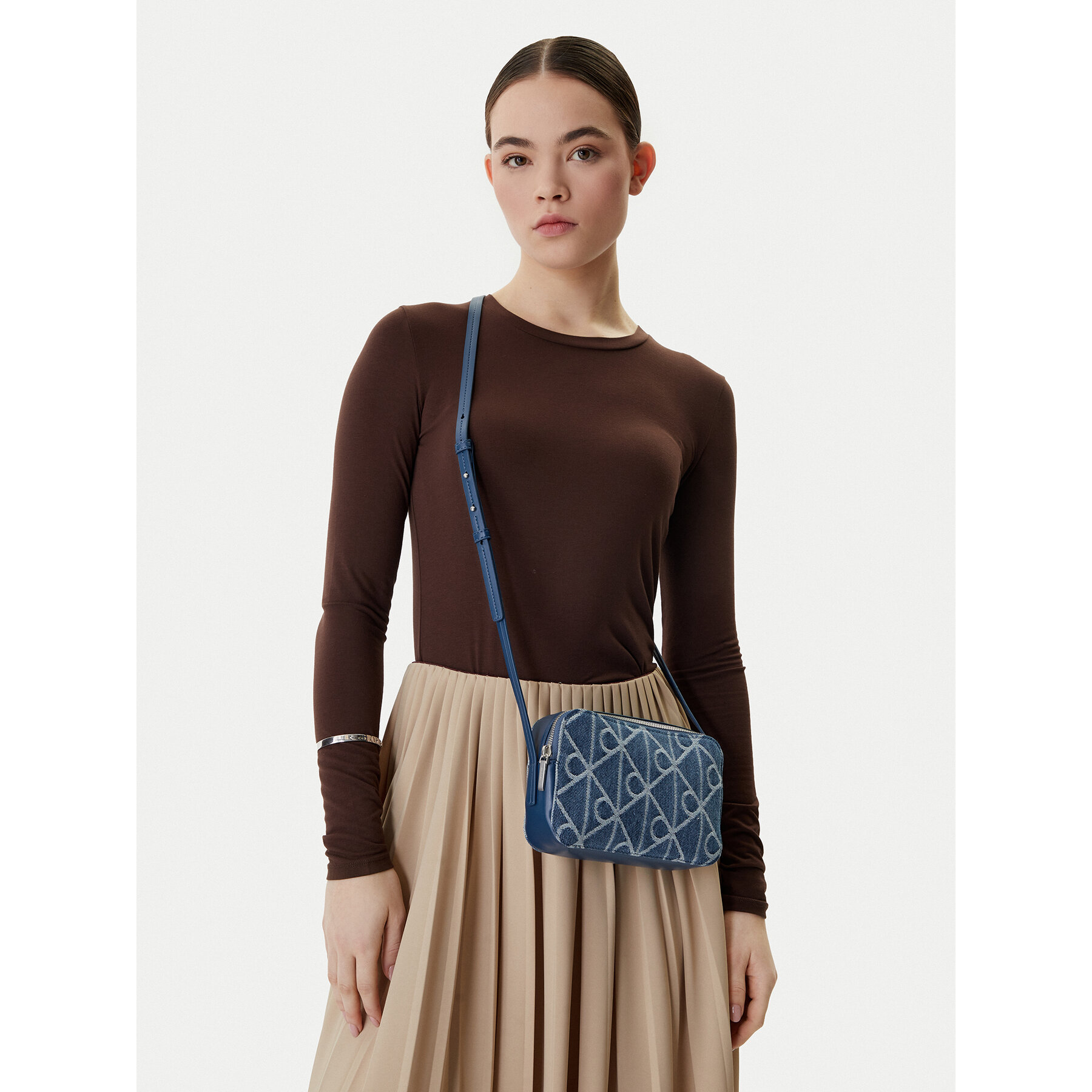 Geantă Calvin Klein Emblem Aop Denim Camera Bag LV04F3430G Albastru