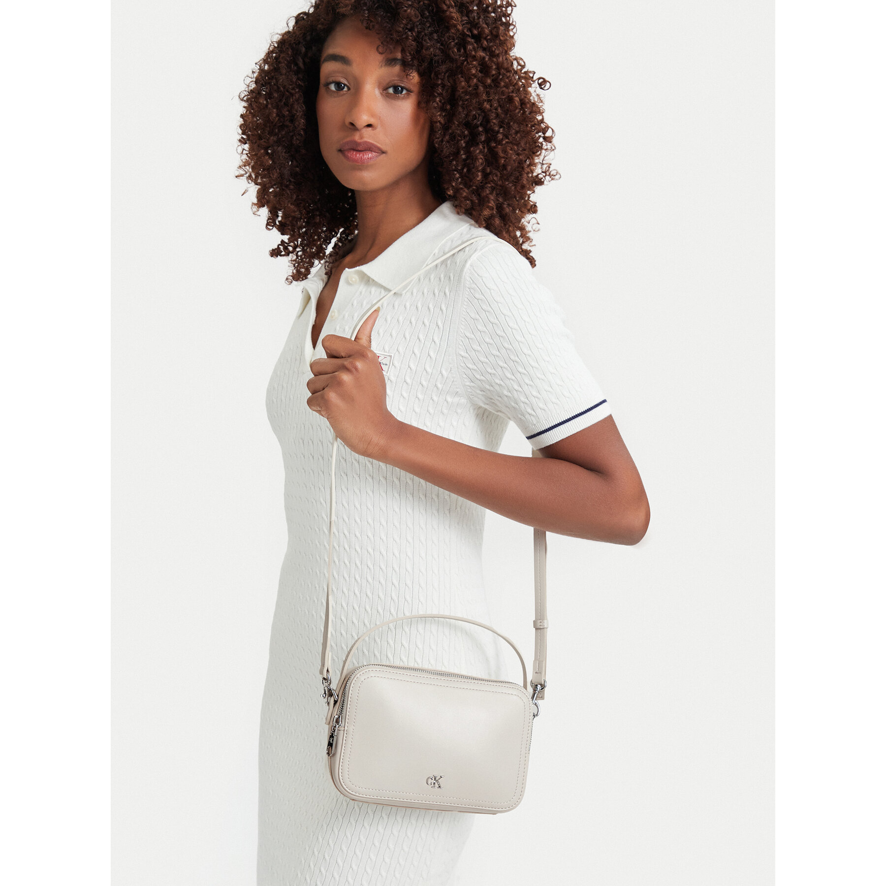 Torbica Calvin Klein Ck Hardware Camera Bag LV04F3678G Bijela