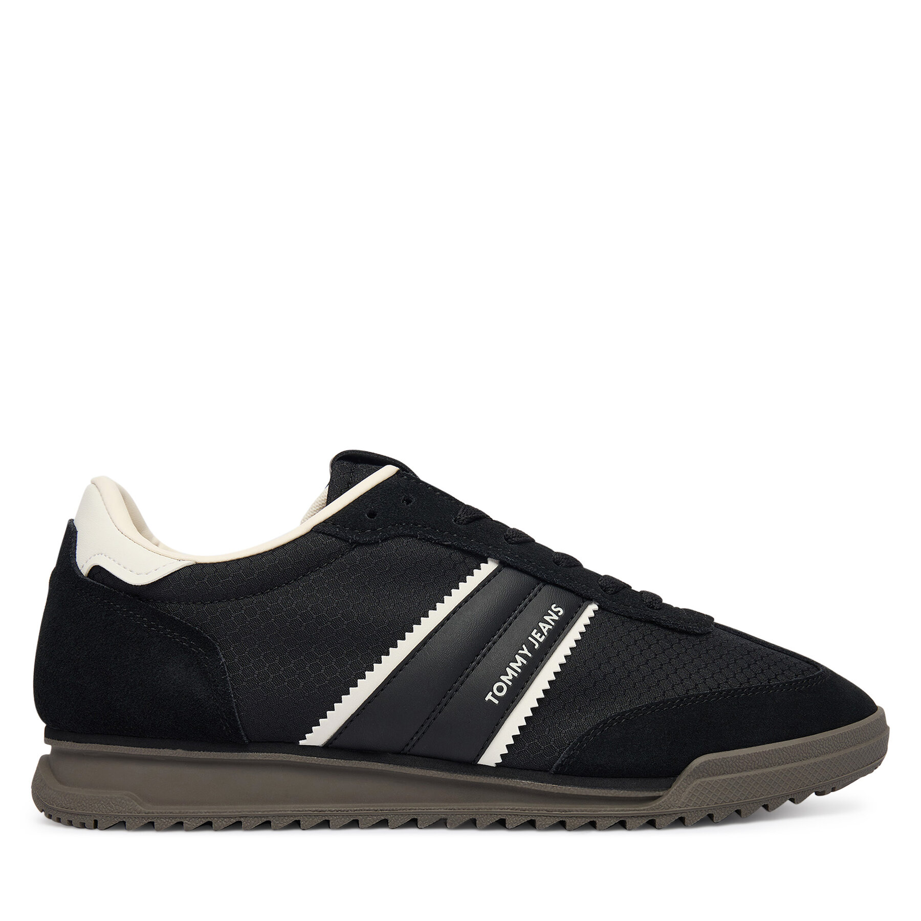 Sneakersy Tommy Jeans Tjm Retro Runner Cleated Winter EM0EM01664 Čierna