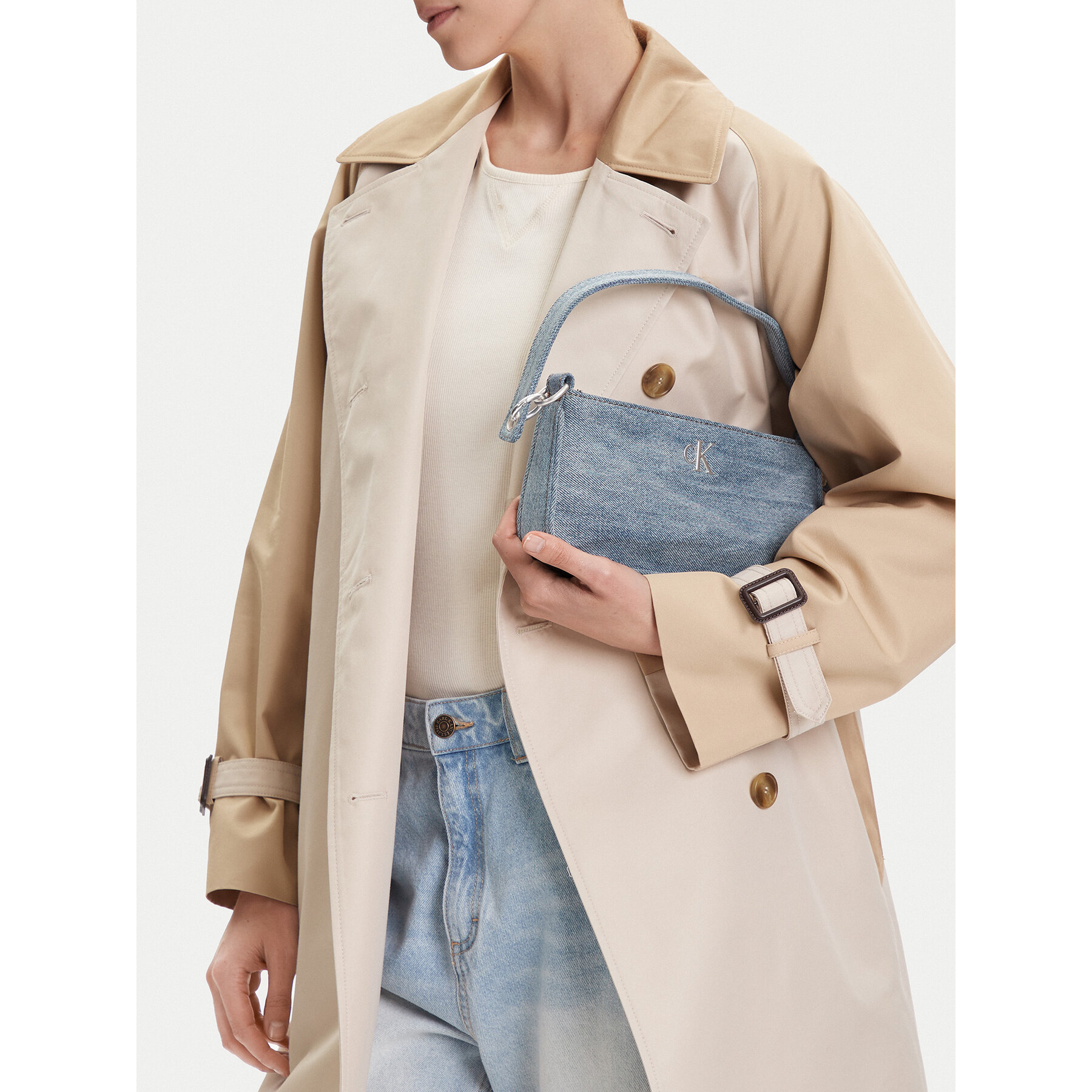Táska Calvin Klein Denim Shoulder Pouch W/Strap LV04F3217G Kék
