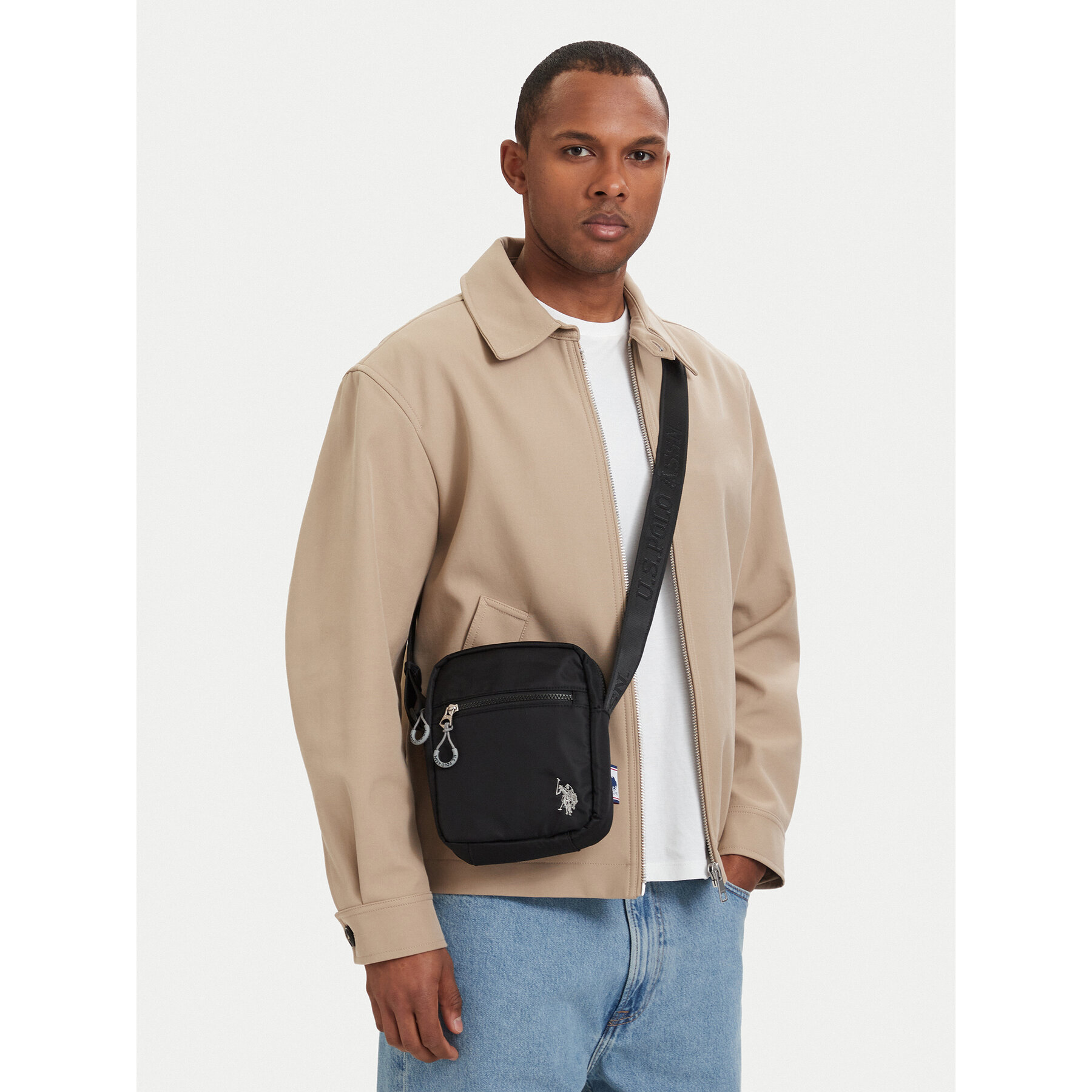 Válltáska U.S. Polo Assn. BIUXT5676MIA Fekete