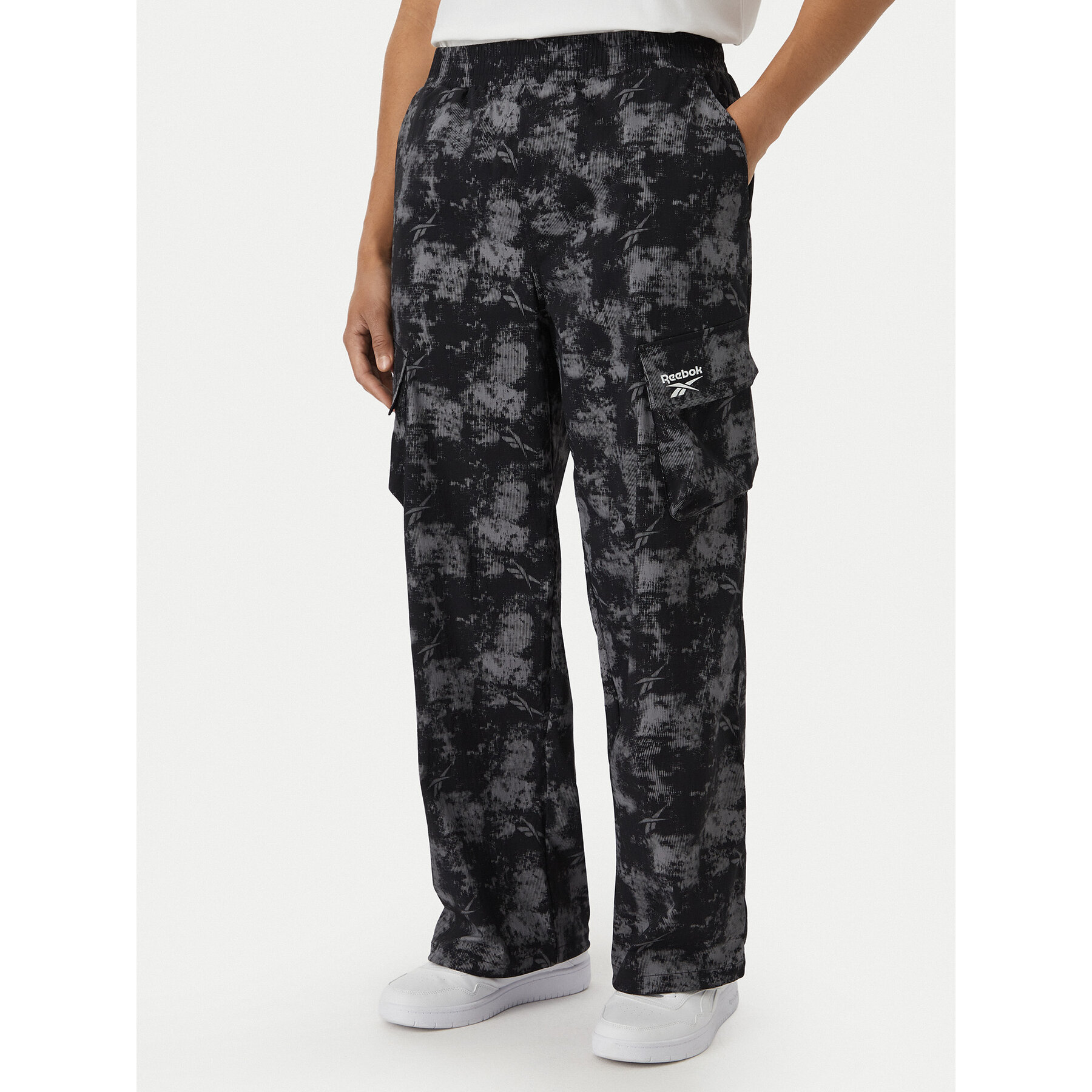 Reebok Jogginghose Aleksey RK25717CCM Grau Regular Fit