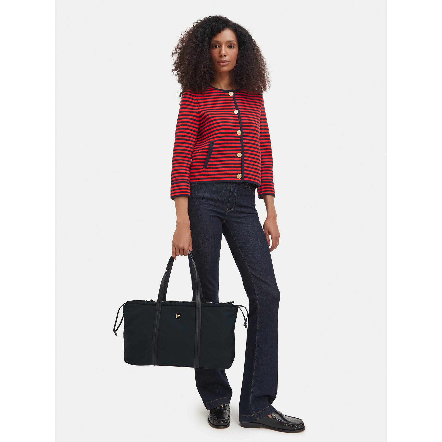 Torbica Tommy Hilfiger Th Soft Nylon Hobo AW0AW18994 Crna