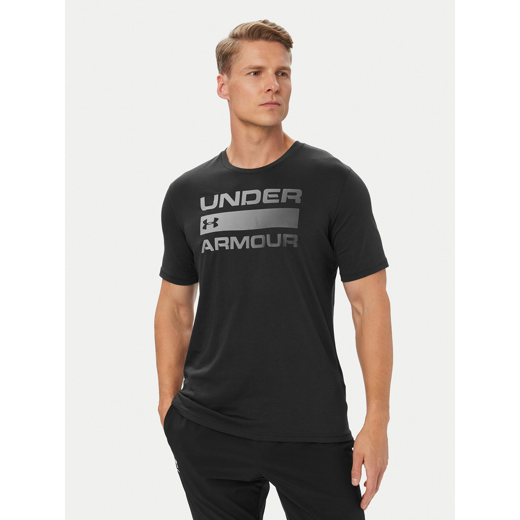 Under Armour T-shirt Ua Team Issue Wordmark 1329582 Crna Loose Fit