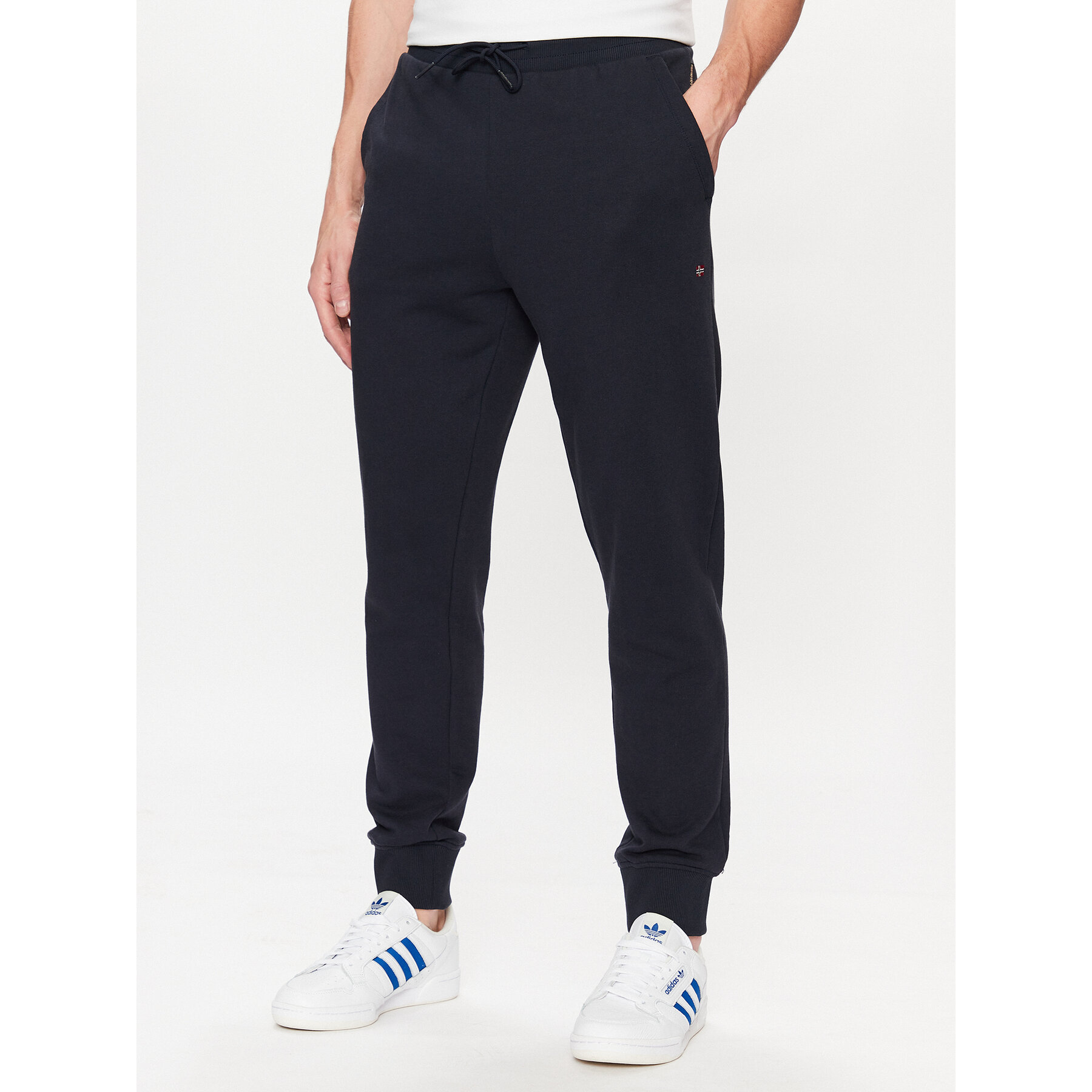 Napapijri Jogginghose Malis Sum NP0A4H8C Dunkelblau Regular Fit
