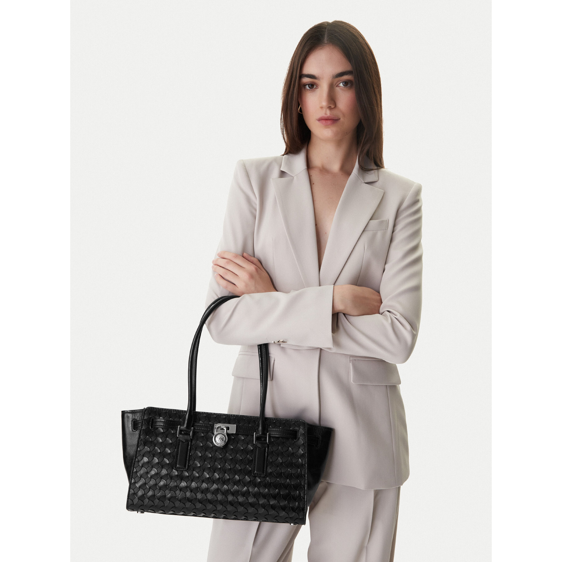 Дамска чанта MICHAEL Michael Kors 30R6SNXT0L Черен