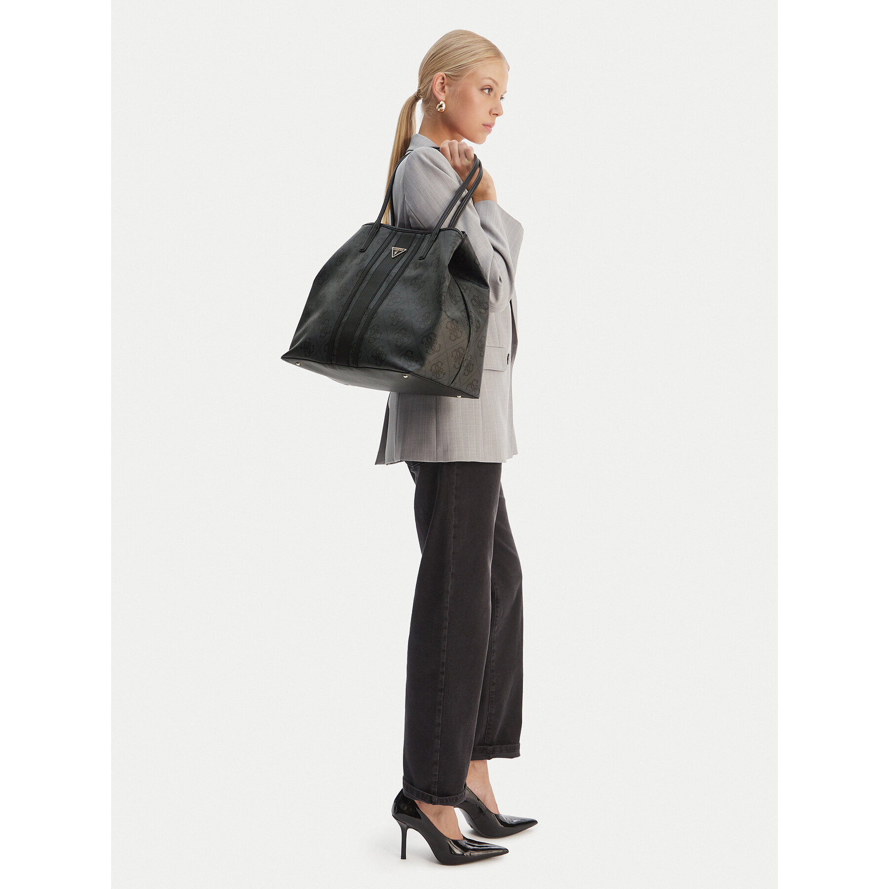 Τσάντα Guess Victtoria HWSS95 14290 Γκρι