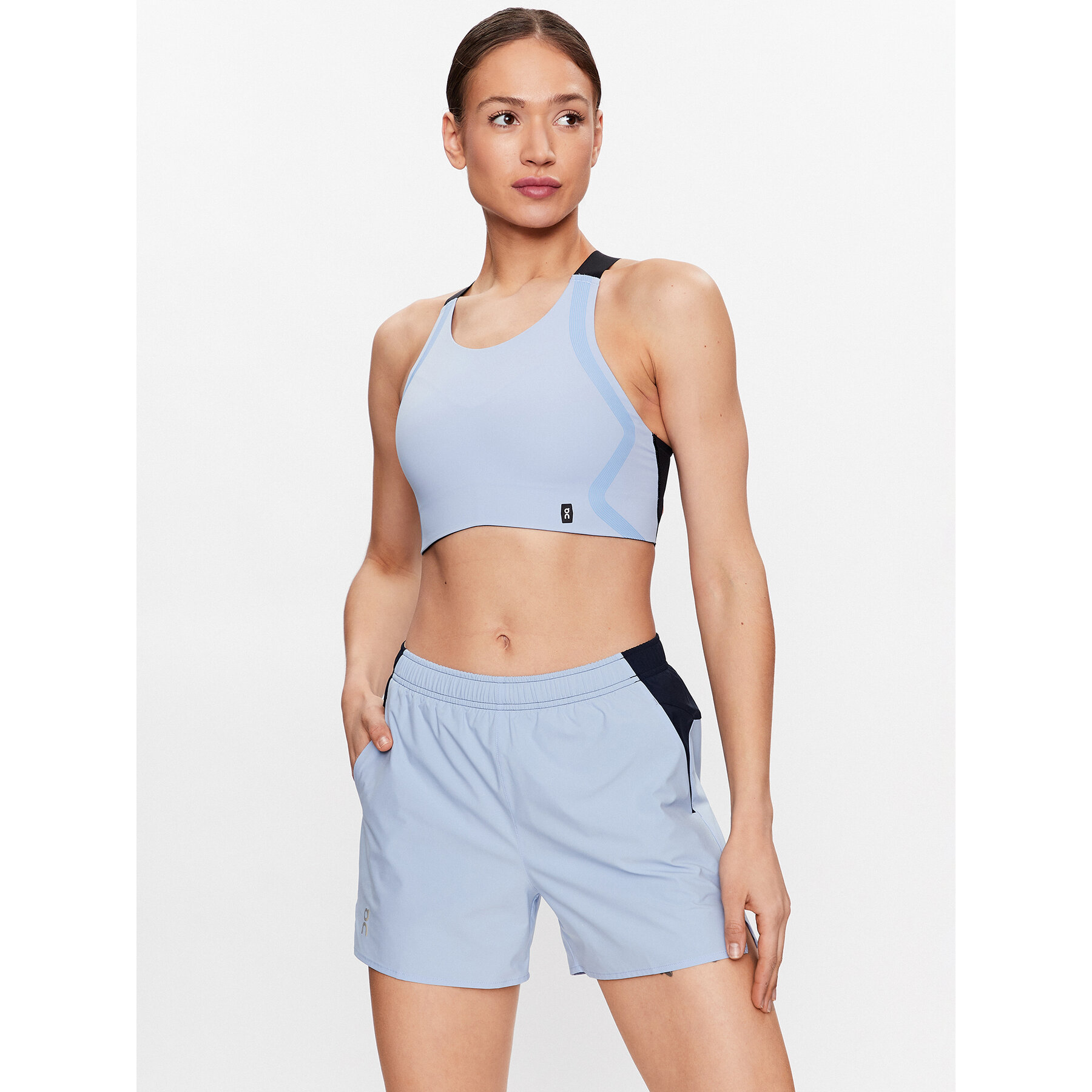 On Sport melltartó Performance Bra W 25801014 Kék